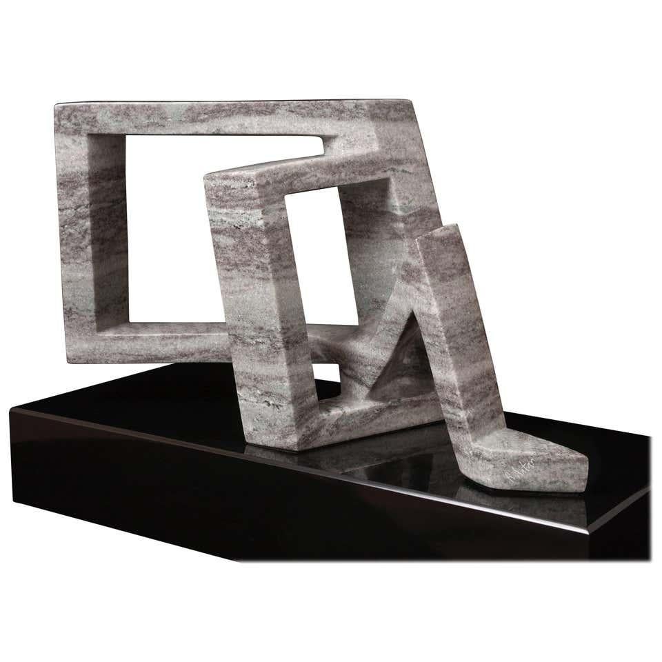 „D-Knoten #3“ Marmorskulptur von Robin Antar (Organische Moderne) im Angebot