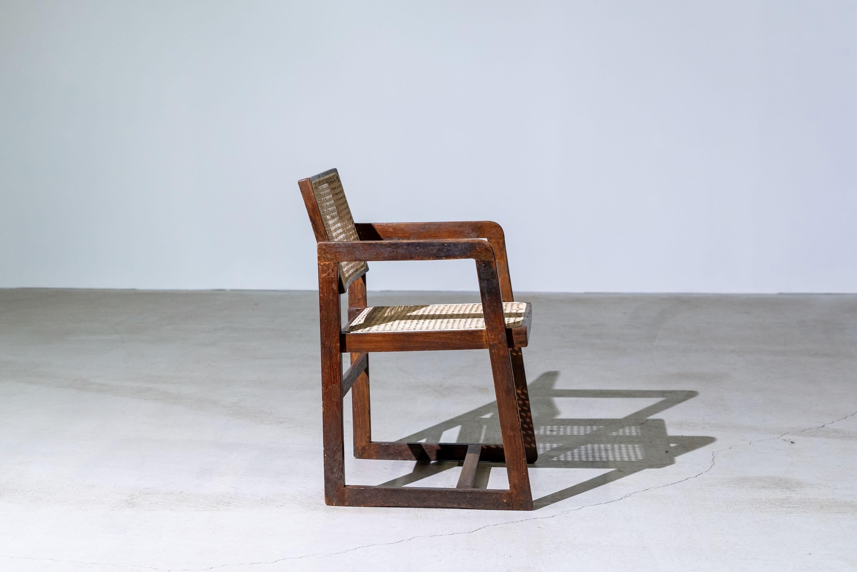Silla Box con pata en D de Pierre Jeanneret, ca.1960 Tejido a mano en venta