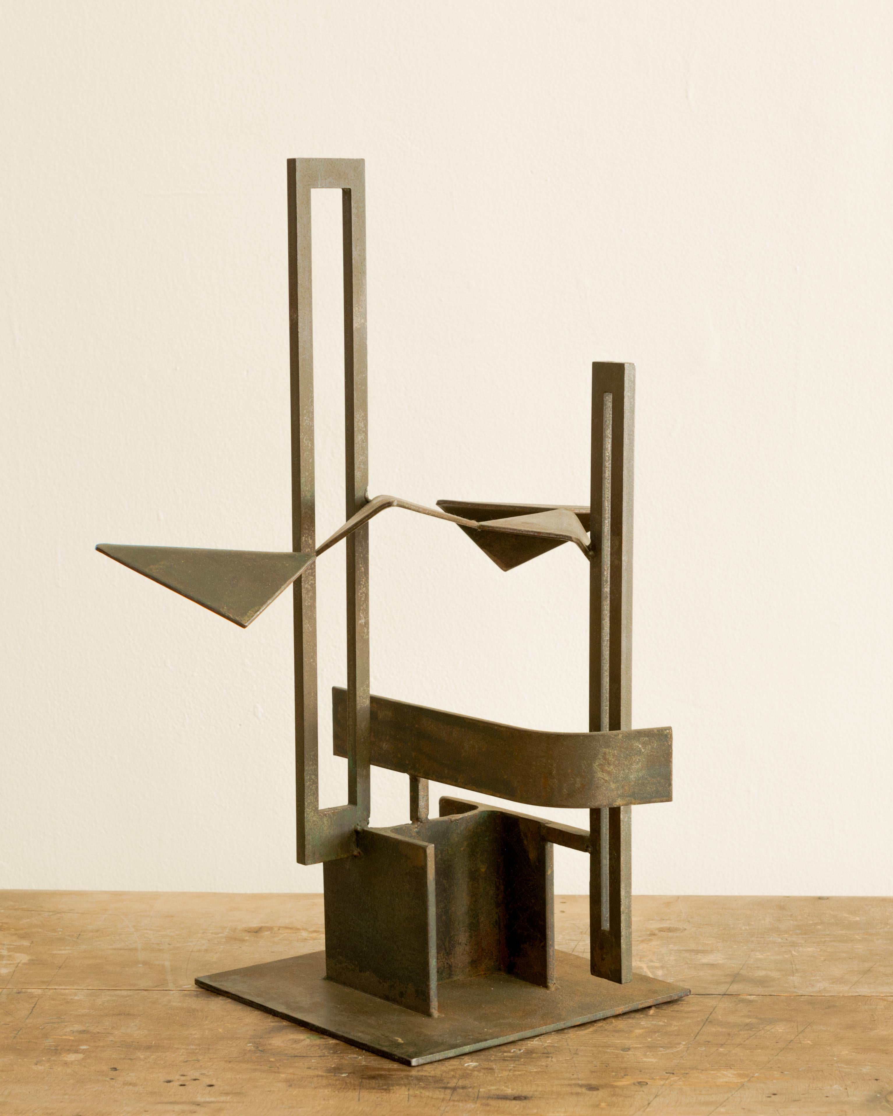 Metà XX secolo D. Malken  Scultura brutalista in acciaio in vendita