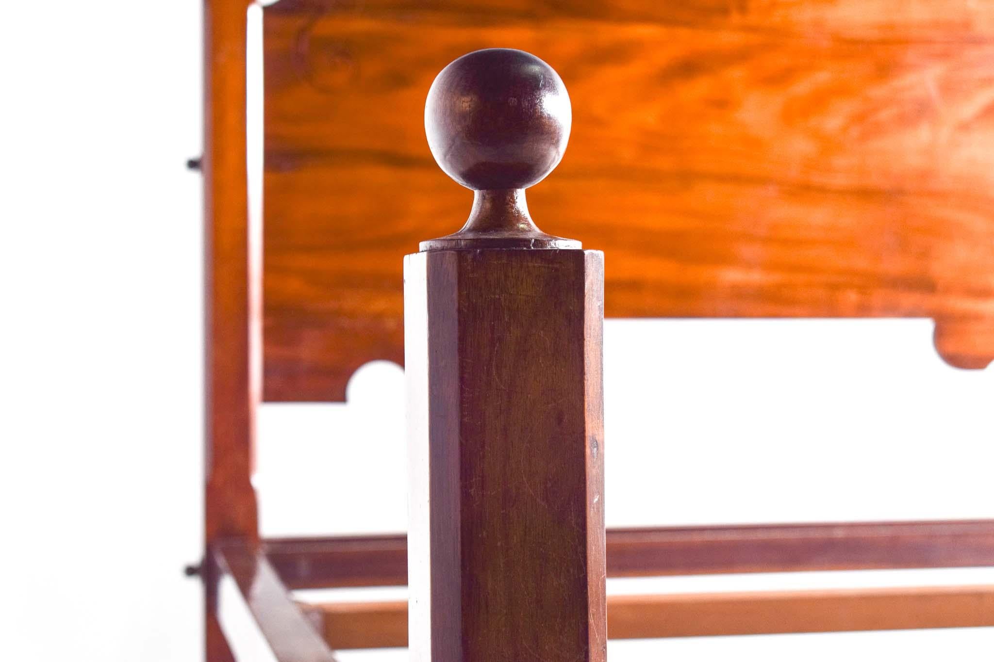Doppelbett im Stil von D. Maria, aus Palisanderholz, Portugal, 19. Jahrhundert. im Angebot 2