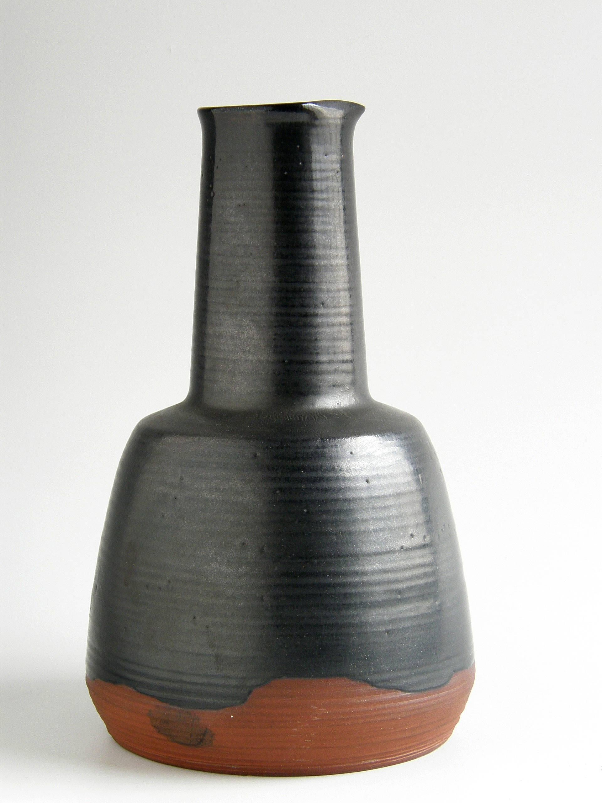 Keramik-Krug und Tassen-Set von D. Peterson, datiert 1956 (amerikanisch) im Angebot