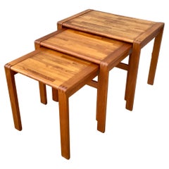 D-Scan "Captain Line", tavolini moderni danesi in teak, set di tre tavolini da nido