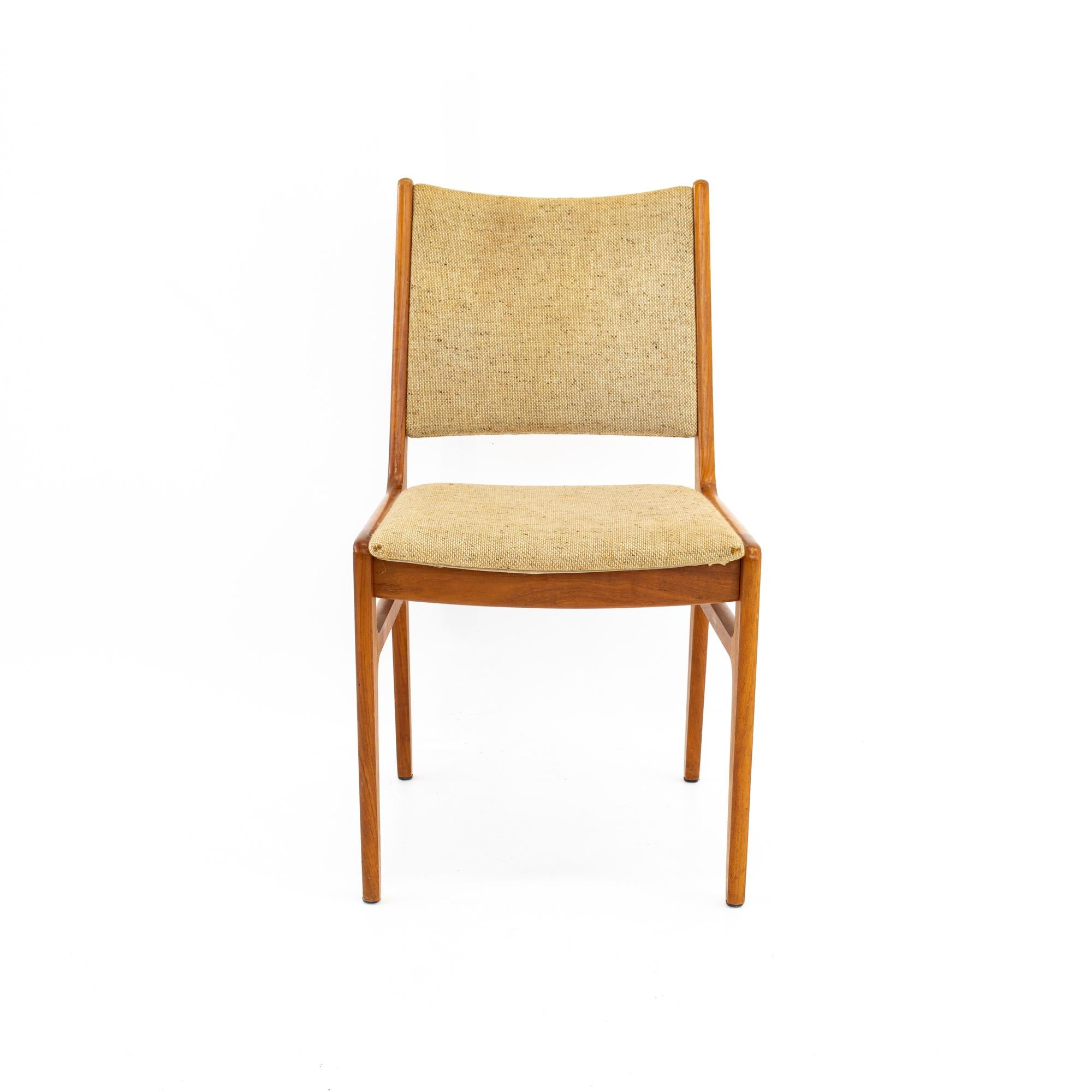 Mid-20th Century D-Scan Mid Century Dining Chair, Set of 3