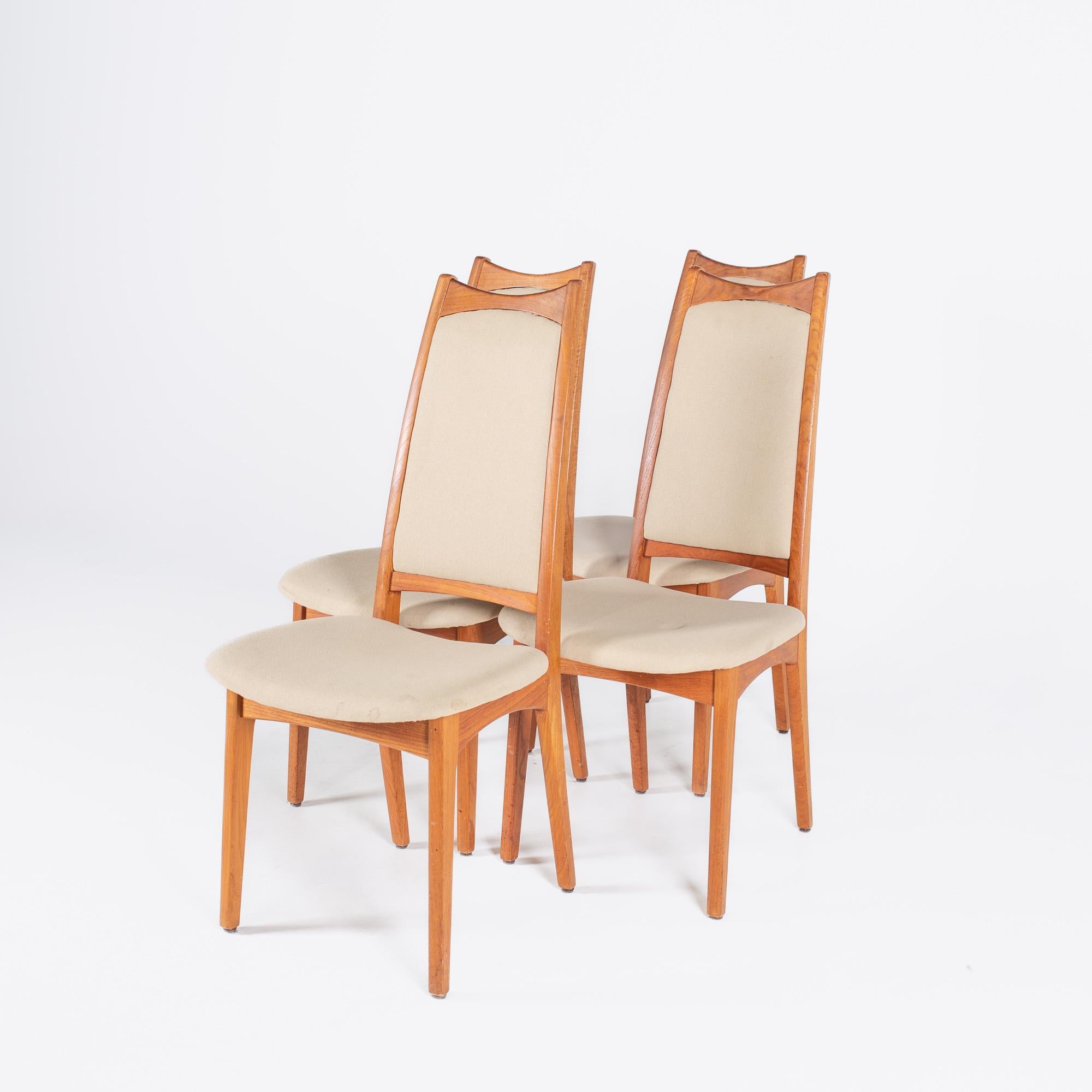 Mid-Century Modern Chaises de salle à manger en teck à haut dossier de style D Scan du milieu du siècle dernier, lot de 4 en vente