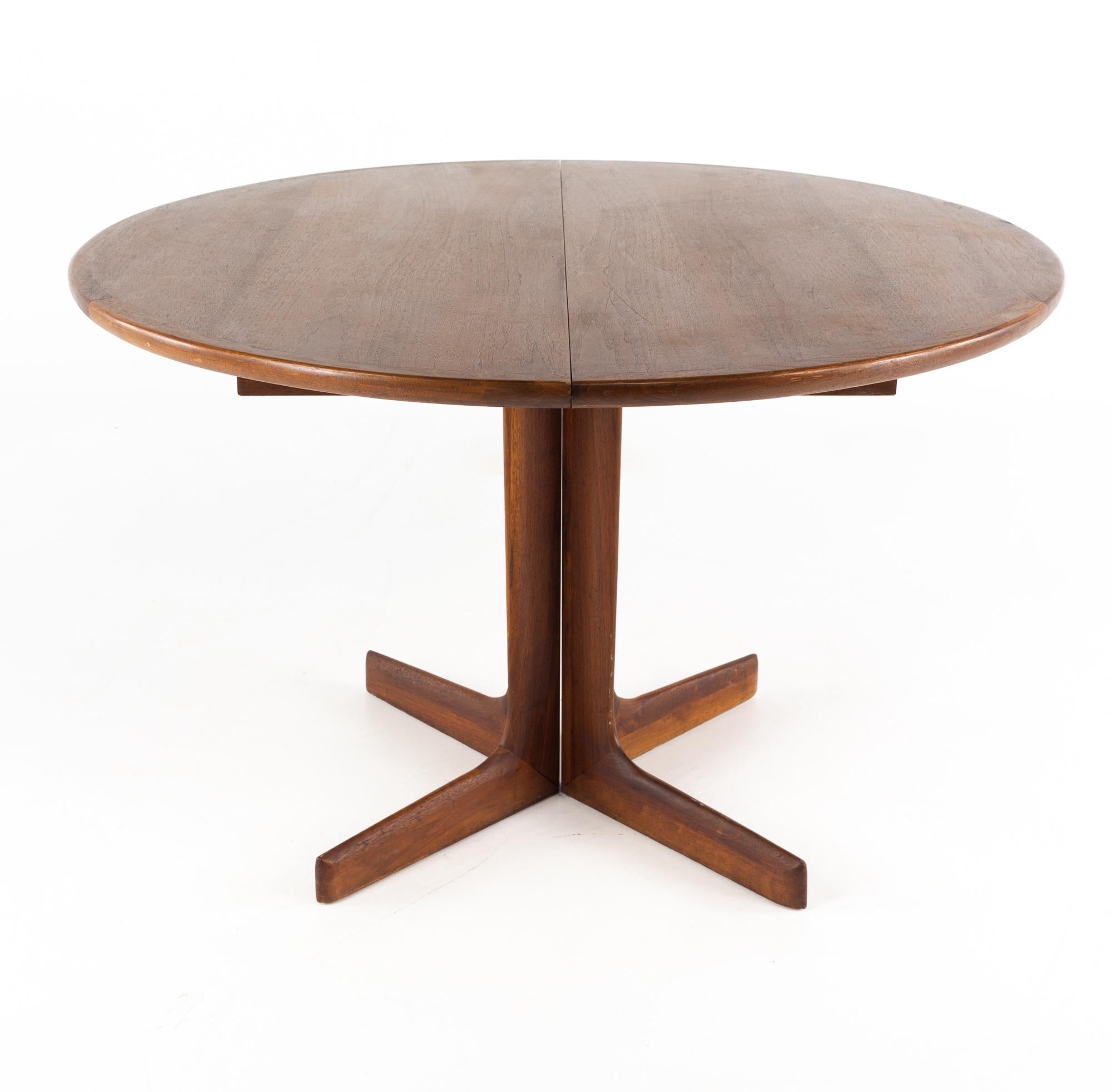 mid century pedestal table