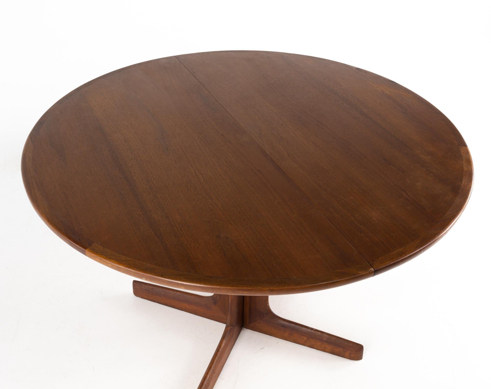 Late 20th Century D Scan Style Mid Century Teak Pedestal Base Round Dining Table