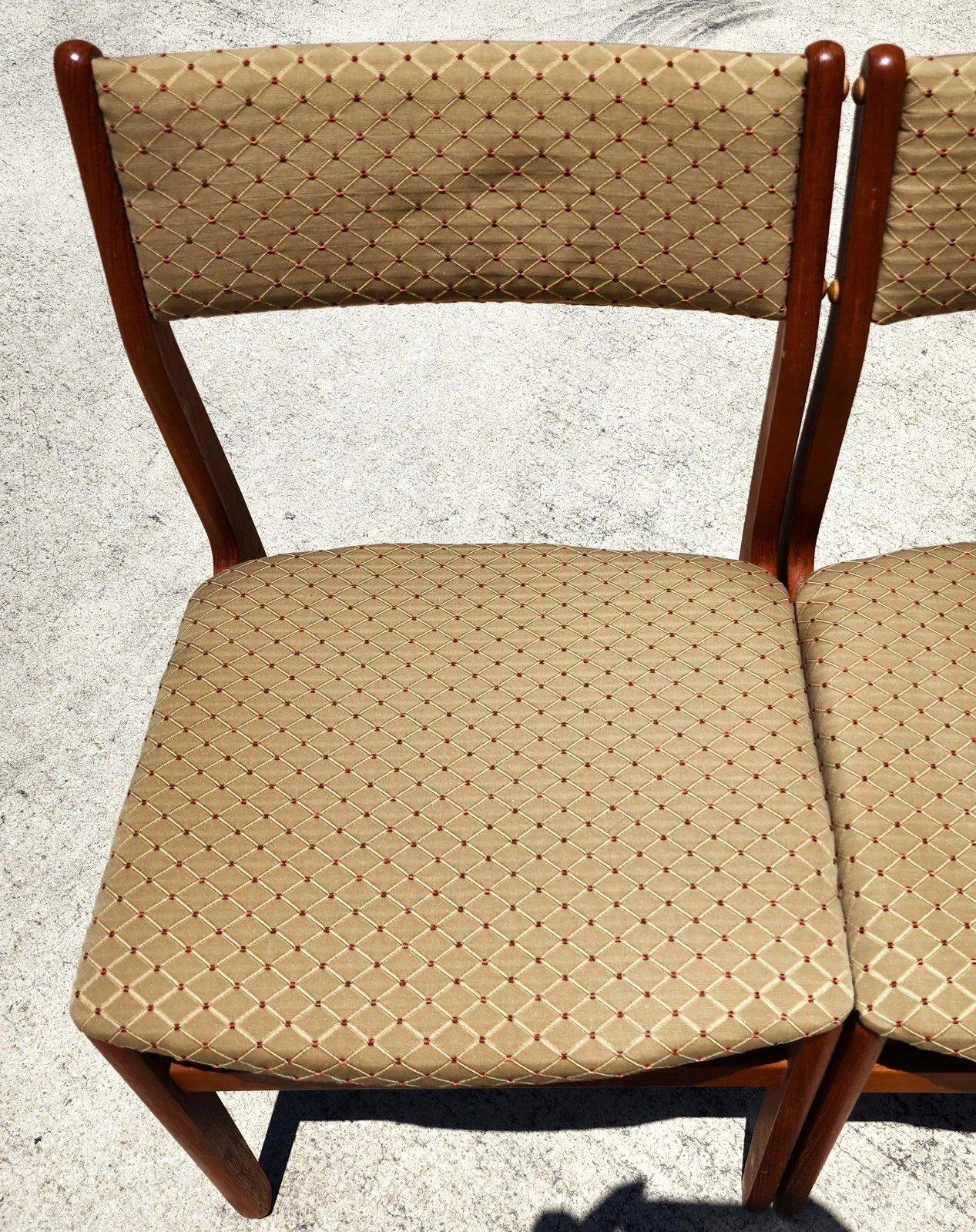 D Scan Sedie da pranzo in teak &New Tappezzeria Danese Moderno Set di 6 in vendita 5