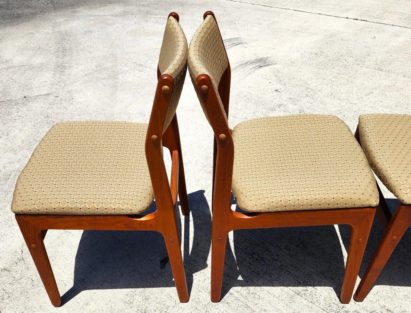 D Scan Sedie da pranzo in teak &New Tappezzeria Danese Moderno Set di 6 In condizioni buone in vendita a Lake Worth, FL