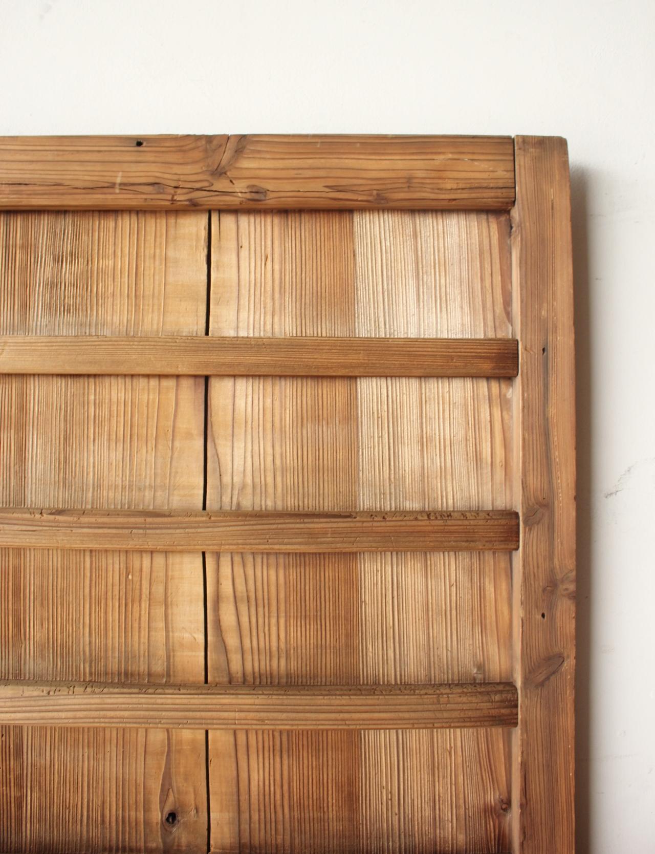 D10 Antigüedades japonesas puertas de dos tableros, herrajes, diseño de rayas de cedro en venta 4
