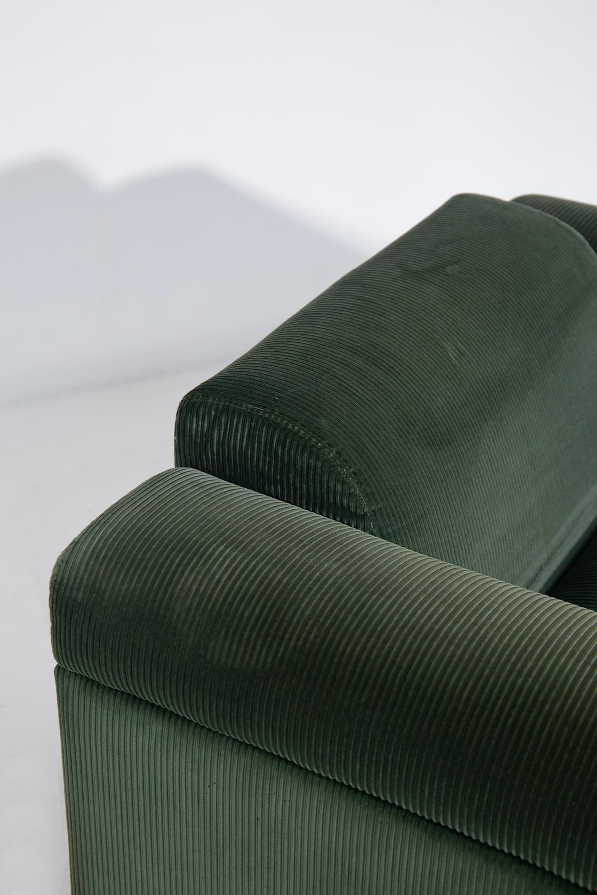 D120 armchair by Valeria Borsani and and Alfredo Bonetti for Tecno For Sale 1