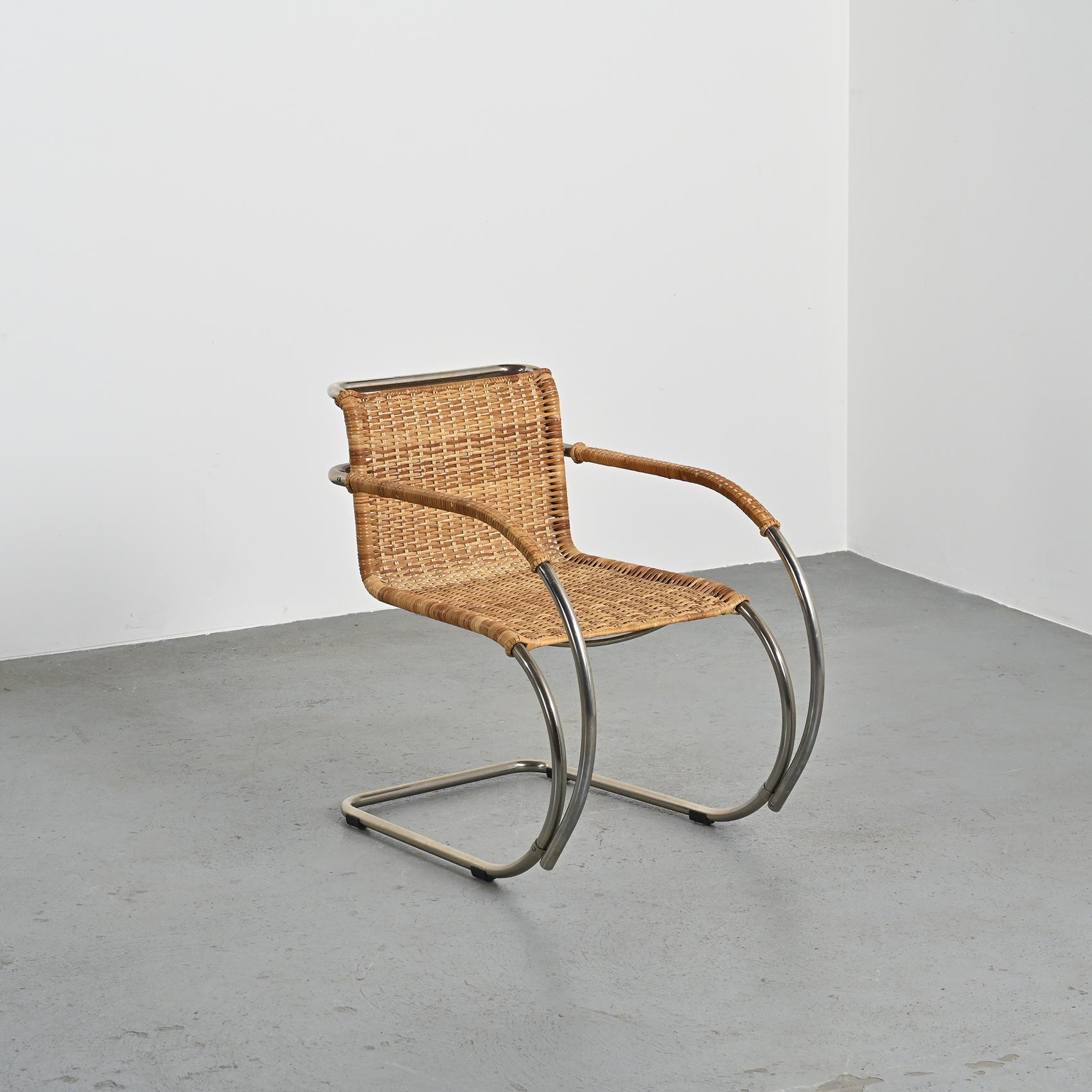 Fauteuil CIRCA de Mies Van der Rohe, Tecta, Allemagne, vers 1980 Bon état - En vente à VILLEURBANNE, FR