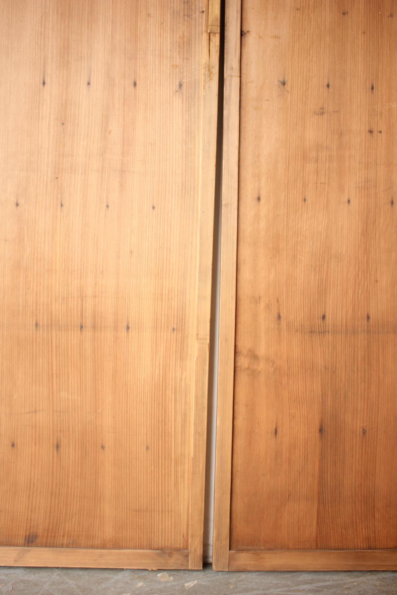 D6 Japanese Antiques two small doors, fittings, Cedar, square lattice For Sale 13