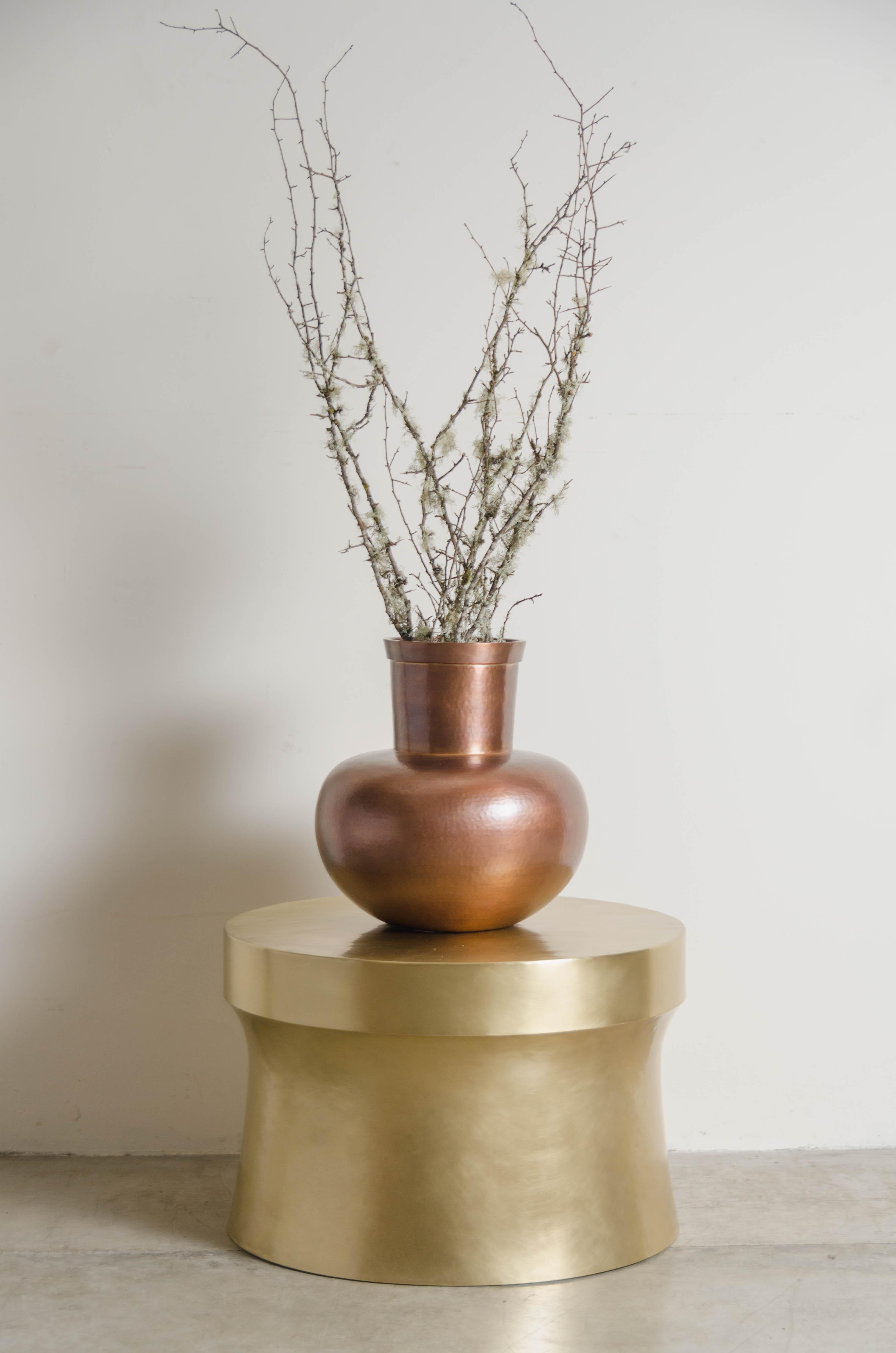 Contemporary Da Hu Copper Jar, Antique Copper by Robert Kuo, Hand Repoussé, Limited Edition For Sale