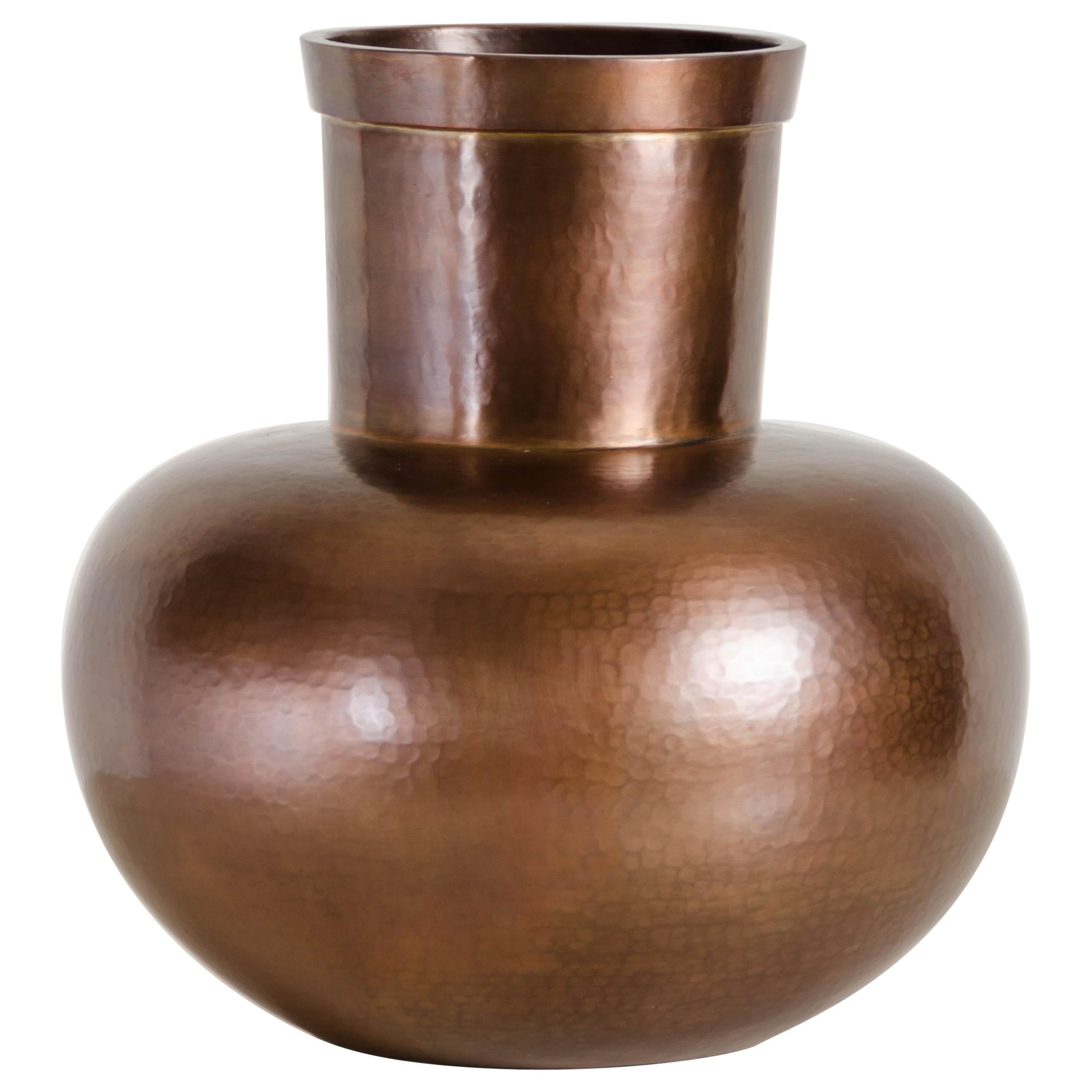Da Hu Copper Jar, Antique Copper by Robert Kuo, Hand Repoussé, Limited Edition For Sale