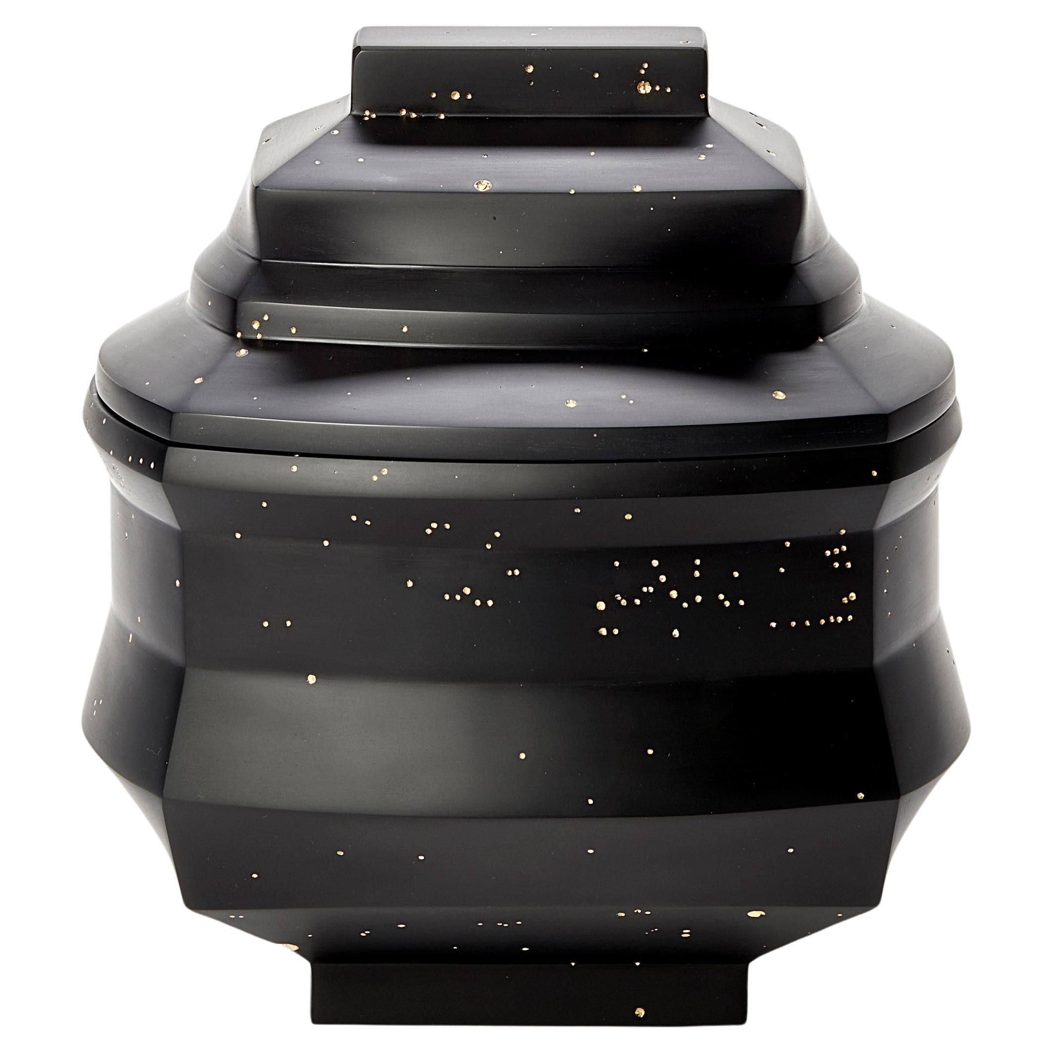 Daam Dah 1-3, a black cast glass lidded box with 3.5 carat gold by Choi Keeryong For Sale
