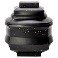 Daam Dah 1-3, a black cast glass lidded box with 3.5 carat gold by Choi Keeryong