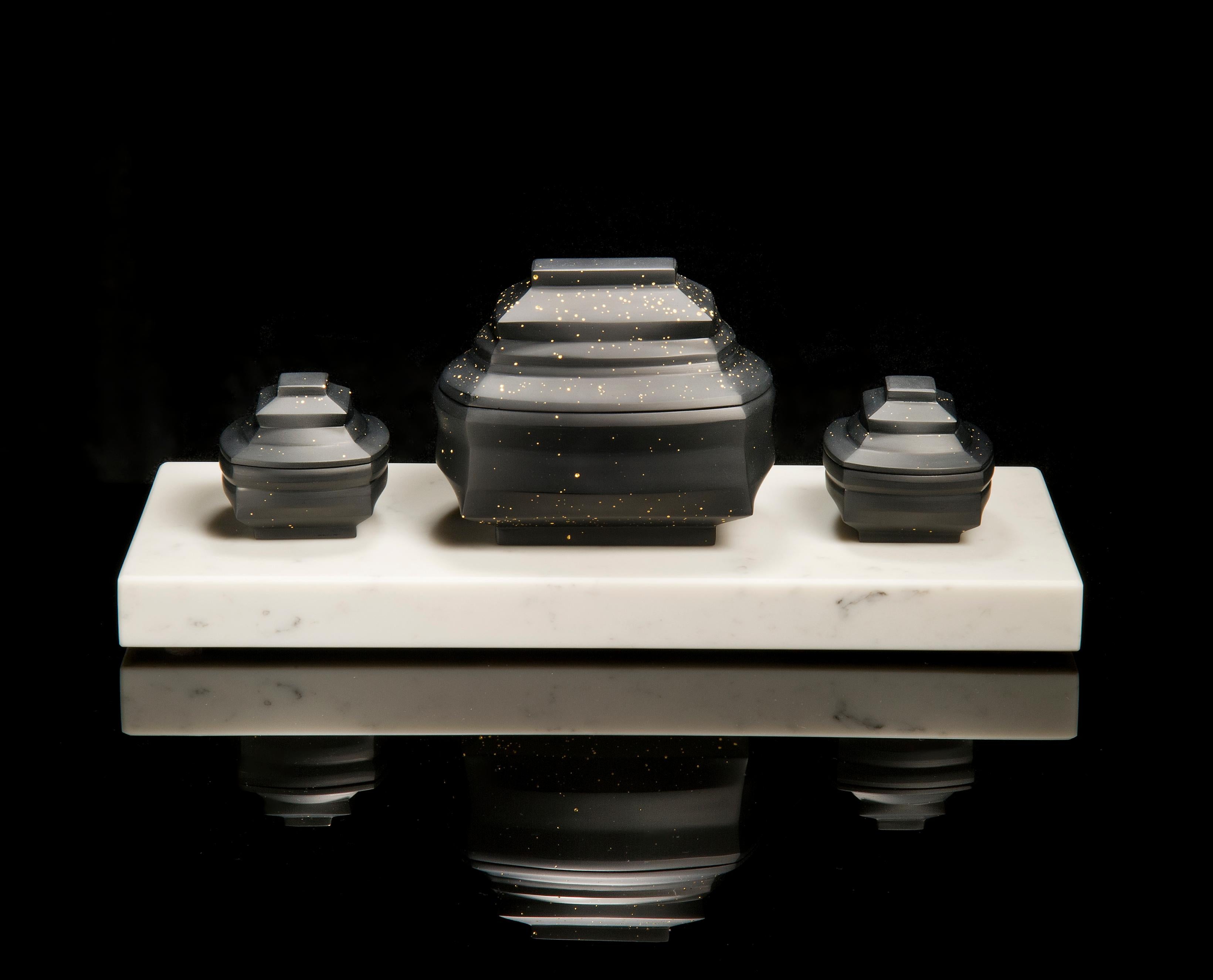 Daam Dah Triptych, a Unique Artglass Set of Three Lidded Boxes by Choi Keeryong 1