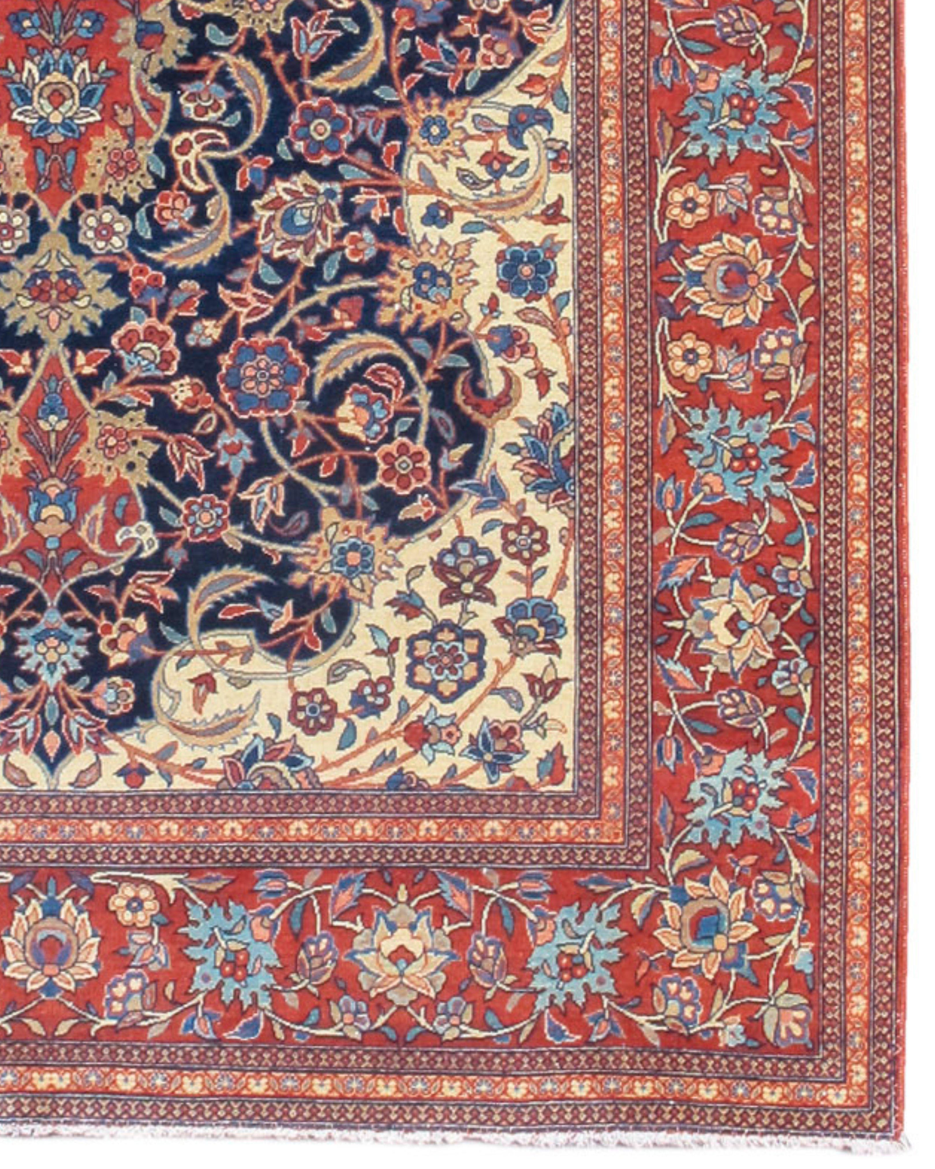 Dabir Kashan Rug, Early 20th Century In Excellent Condition For Sale In San Francisco, CA
