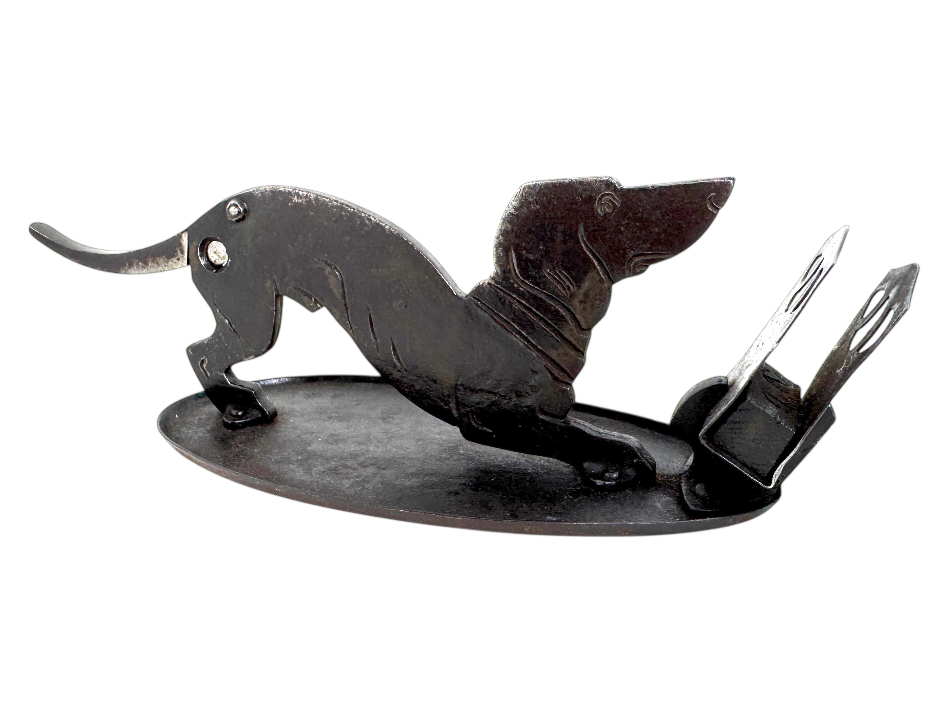 Perro Teckel Figurilla Cortapuros y Sujeta Cerillas Antiguo Arte y Artesanía Alemanes