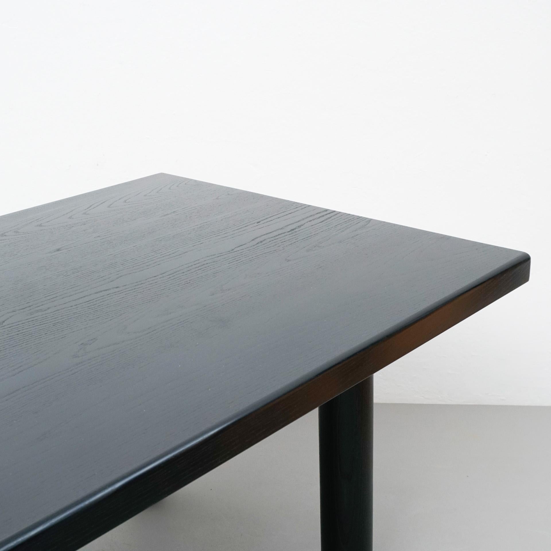 Dada Est. Contemporary Solid Ash Wood Black Lacquered Dining Table In Good Condition In Barcelona, Barcelona