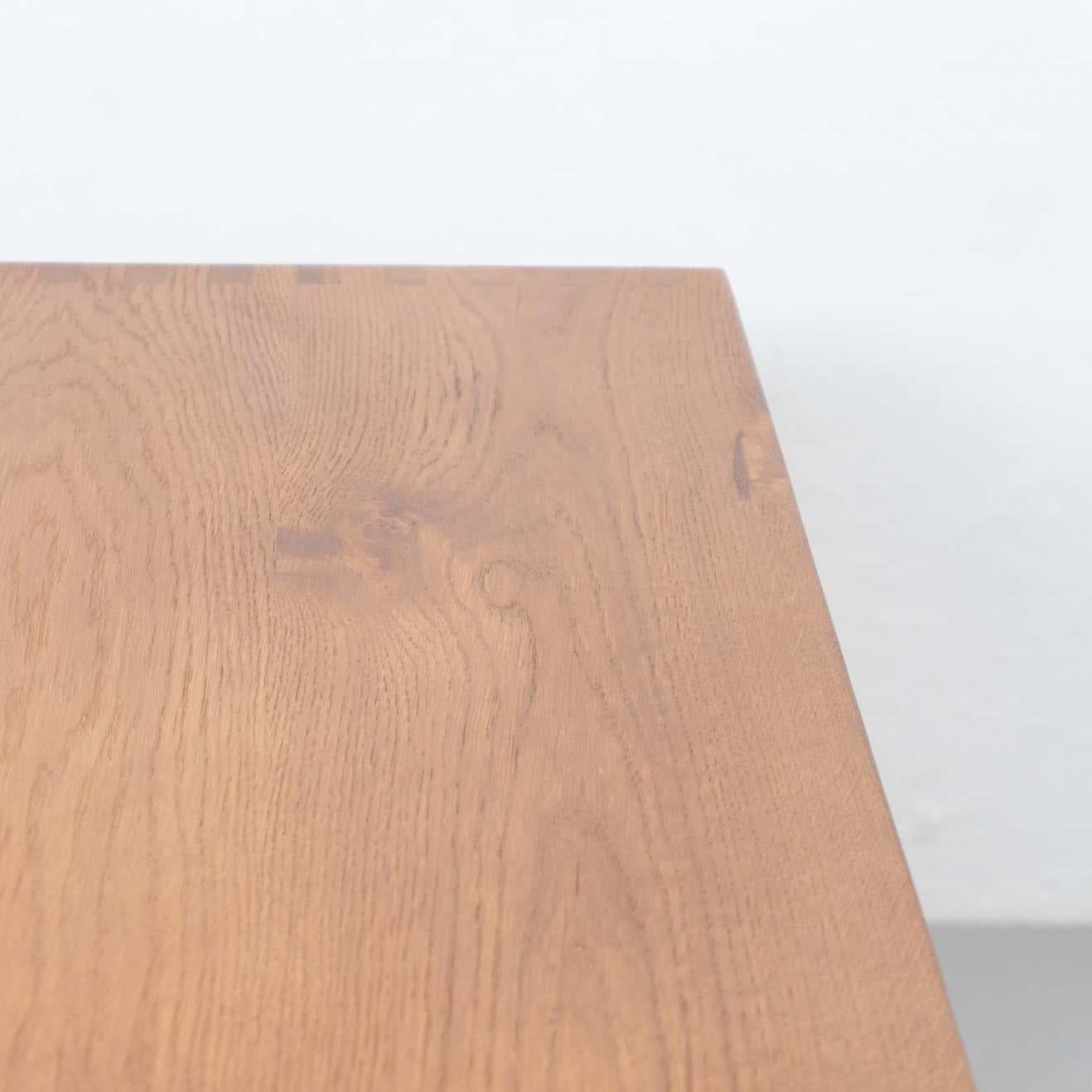 Dada Est. Contemporary Solid Oak Dining Table In Good Condition For Sale In Barcelona, Barcelona