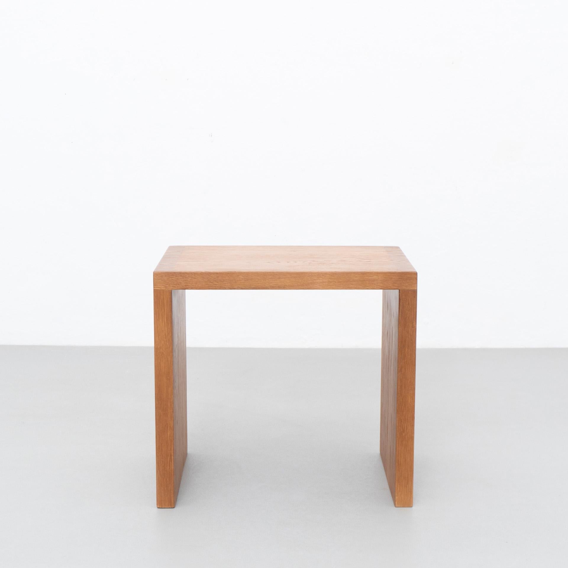 Table by Dada est. manufactured in Barcelona, 2021.

Material: Oak
Dimensions: 32 cm D x 43 cm W x 40 cm H 

Production delay: 8-9 weeks

There is the possibility of making it in different measures and woods.

Dada Est. Makes a handmade