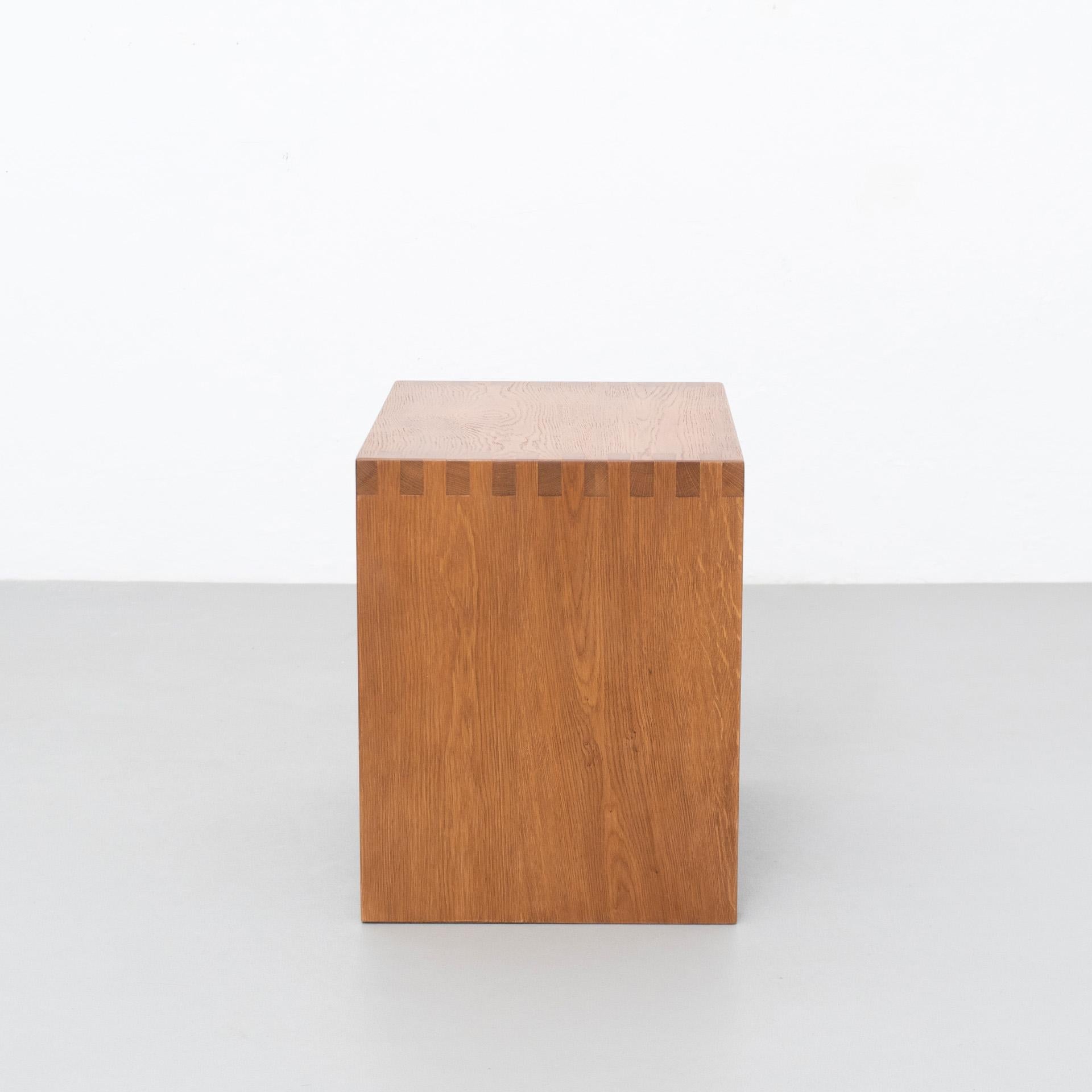 Dada Est. Contemporary Solid Oak Low Table In Good Condition For Sale In Barcelona, Barcelona