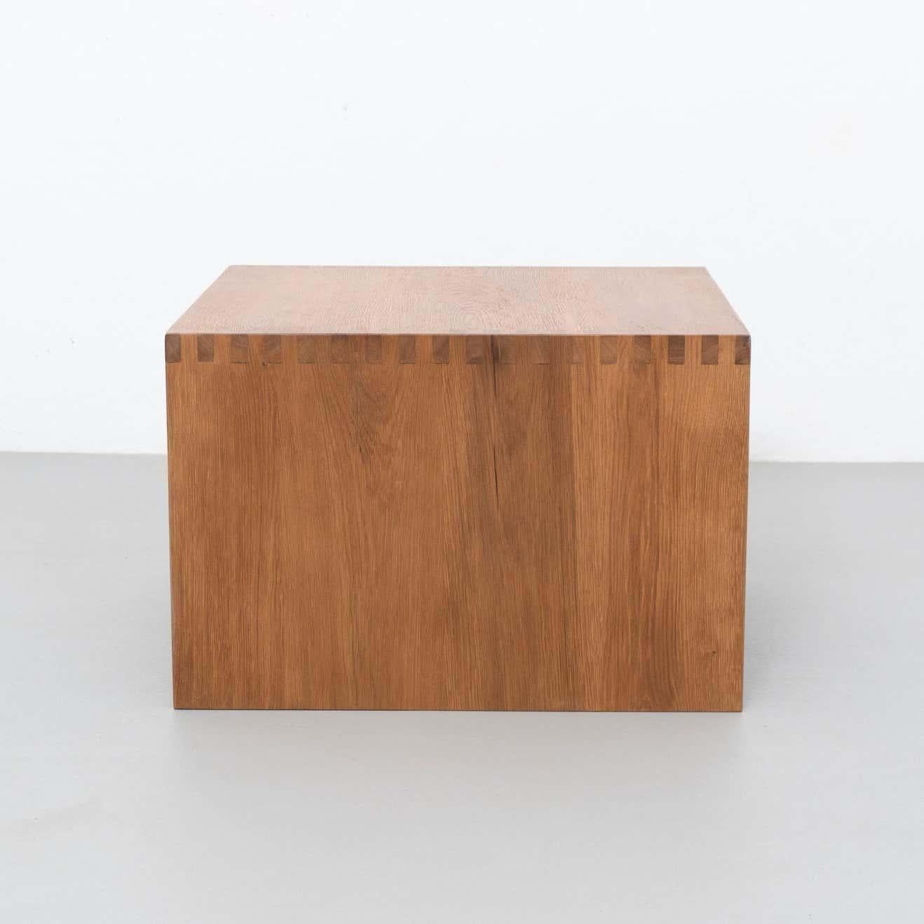 Dada Est. Contemporary Solid Oak Low Table In Good Condition For Sale In Barcelona, Barcelona