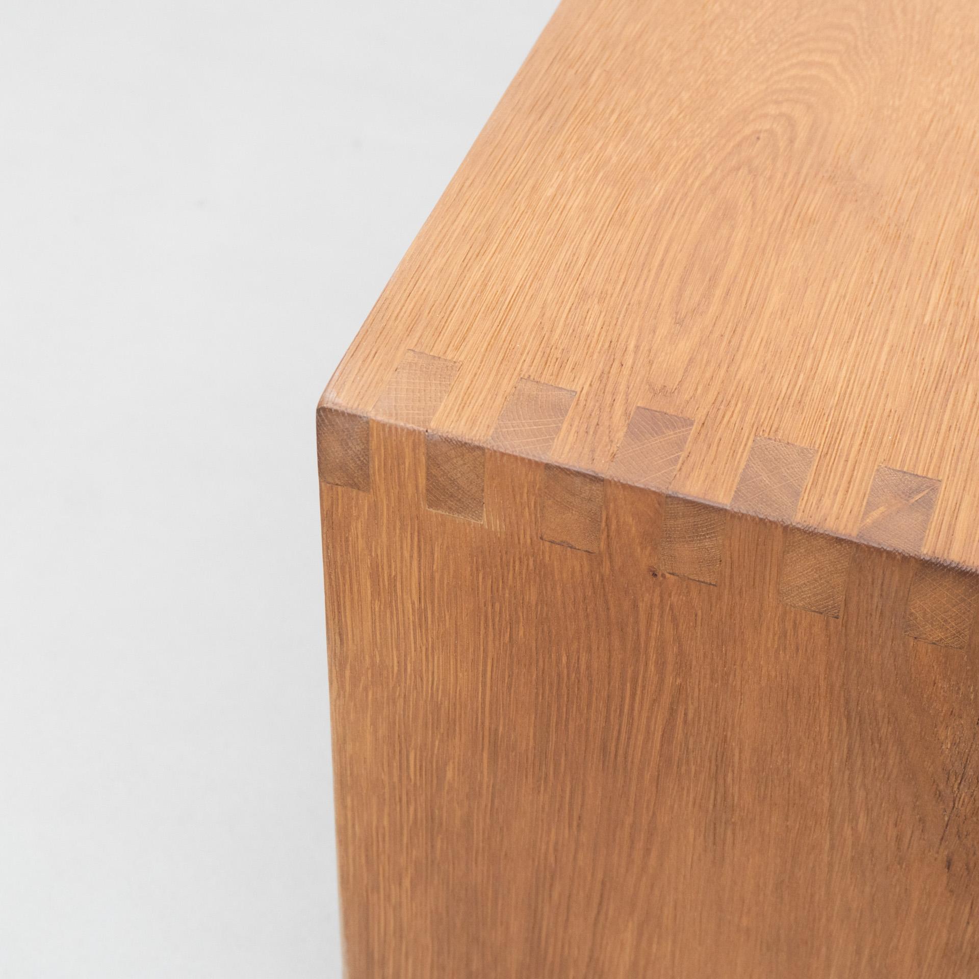 Dada Est. Contemporary Solid Oak Low Table 2