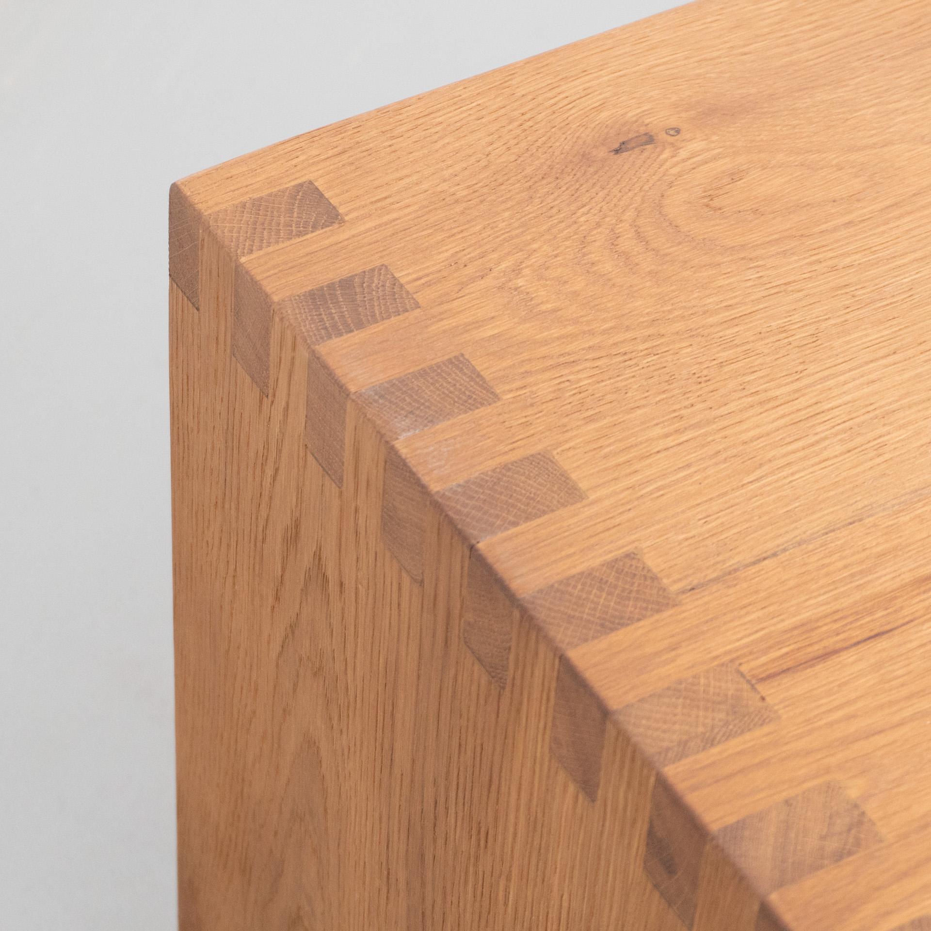 Dada Est. Contemporary Solid Oak Low Table 4