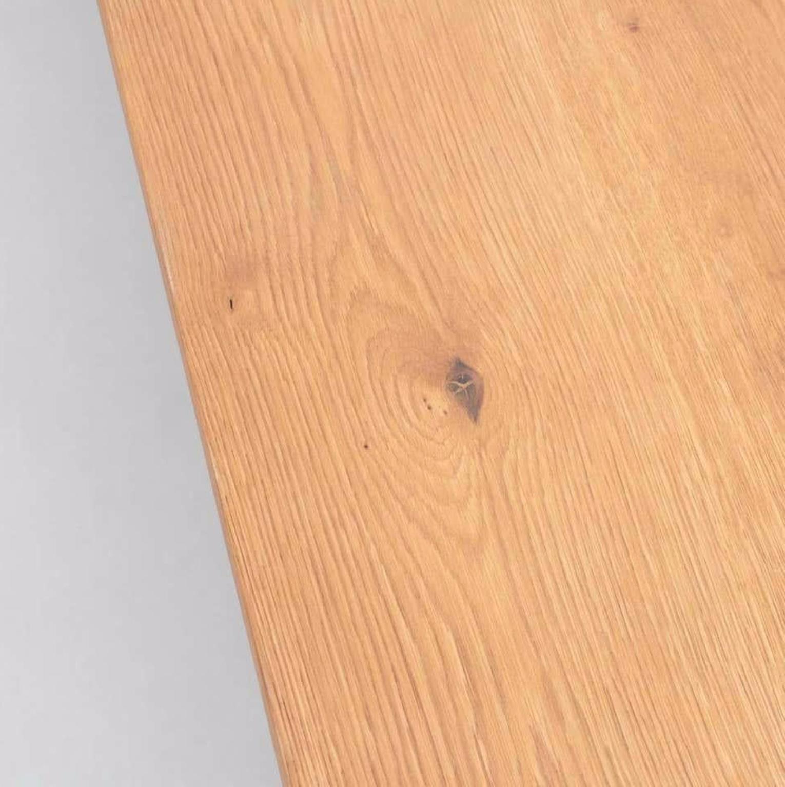 DADA est. Tavolo Oak: Un capolavoro contemporaneo dall'influenza senza tempo in vendita 6
