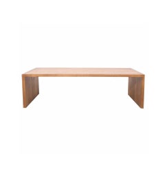 Dada Est. Oak Table: A Contemporary Masterpiece with Timeless Influence