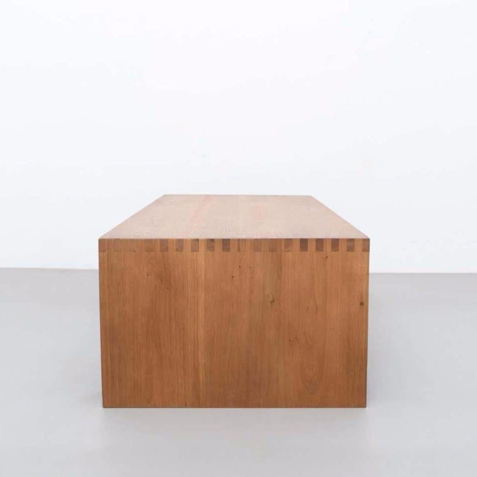 Mid-Century moderno DADA est. Tavolo Oak: Un capolavoro contemporaneo dall'influenza senza tempo in vendita