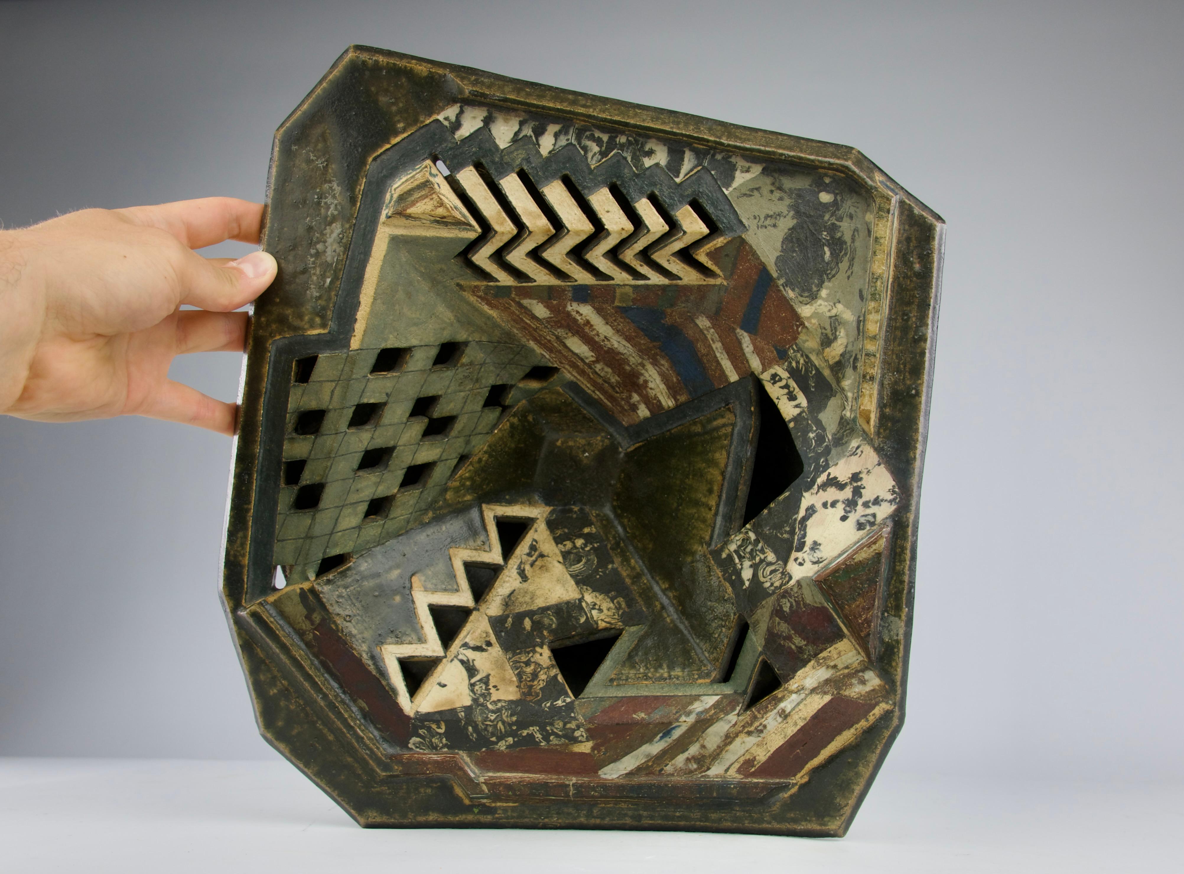 Mid-20th Century Dada-style Bowl, Mid-Century Scandinavian or German Ceramics For Sale