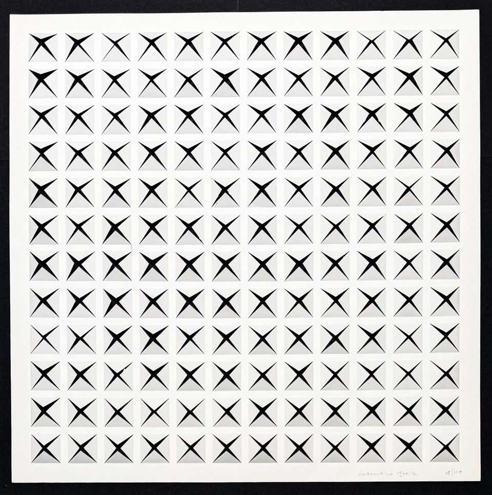 Dadamaino ( 1930–2004 ) - Untitled - hand-signed Punched paper - 1974
