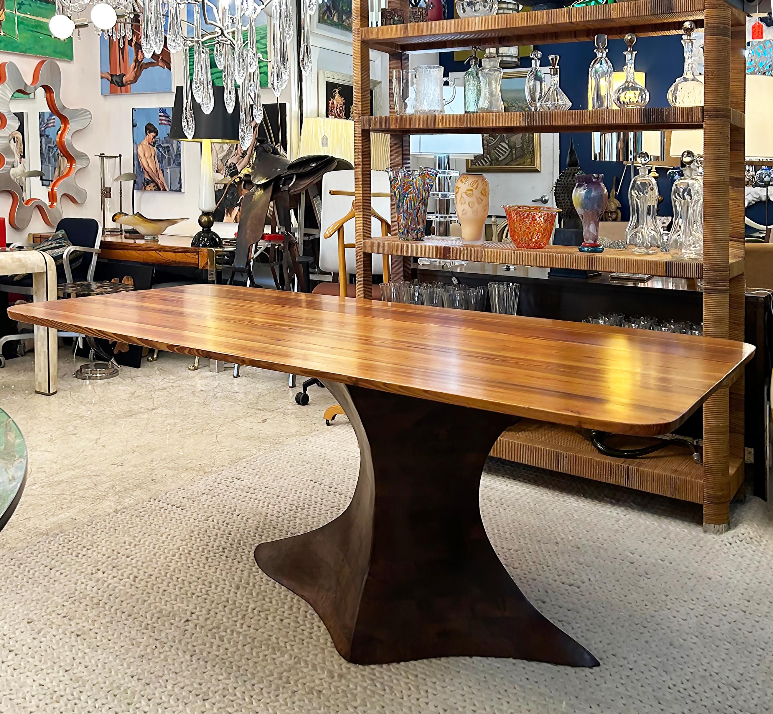 Dade County Pine Sculptural Studio Dining Table, Ray Pirello Woodworking 

Offered for sale is a custom-made studio-crafted reclaimed Miami-Dade County sculptural pine dining table by Ray Pirello in his Miami woodworking studios in Biscayne Park. 