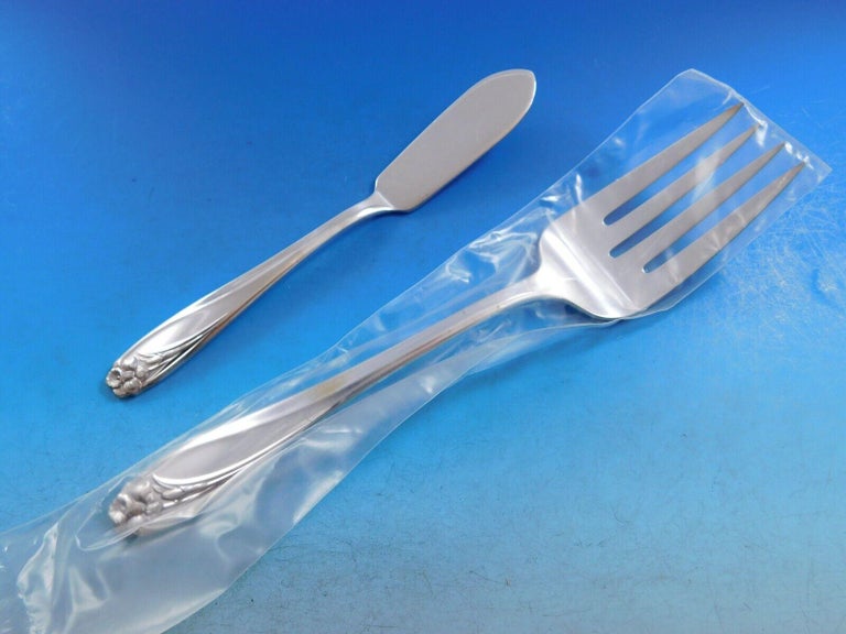 Daffodil by 1847 Rogers Silverplate Flatware Set for Service 57