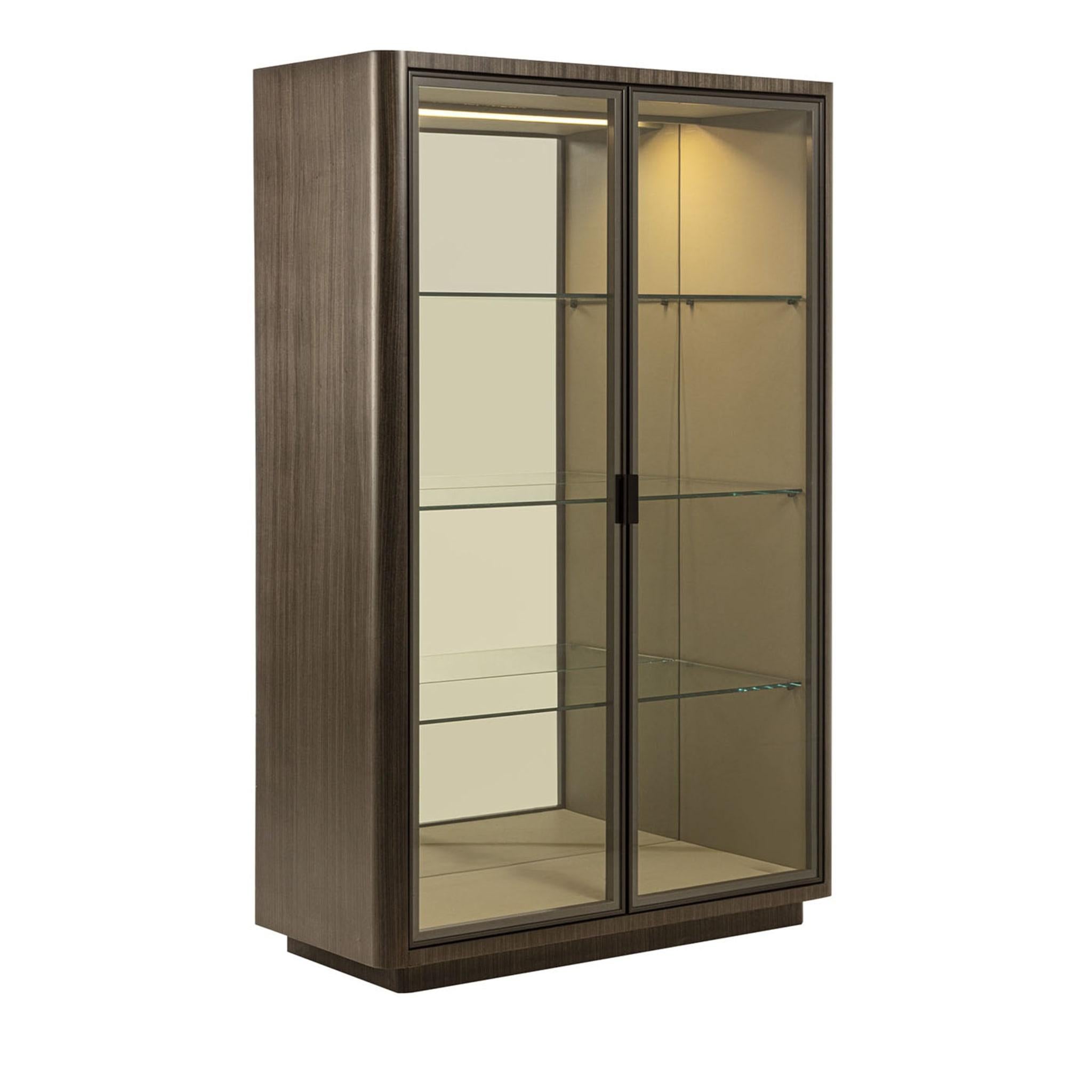 Glass cabinet with an elegant linear design. The external structure is embellished by the covering in dark Tay and by the detail of the rounded corners. The interior is characterized by the quality of the details, internal structure covered in