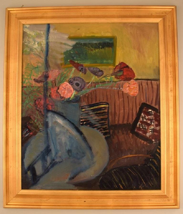 Dagny Cassel (1908-1988), Sweden. Oil on canvas. 
Modernist interior with flowers. Mid-20th century.
The canvas measures: 63 x 52 cm.
The frame measures: 8 cm.
In excellent condition.