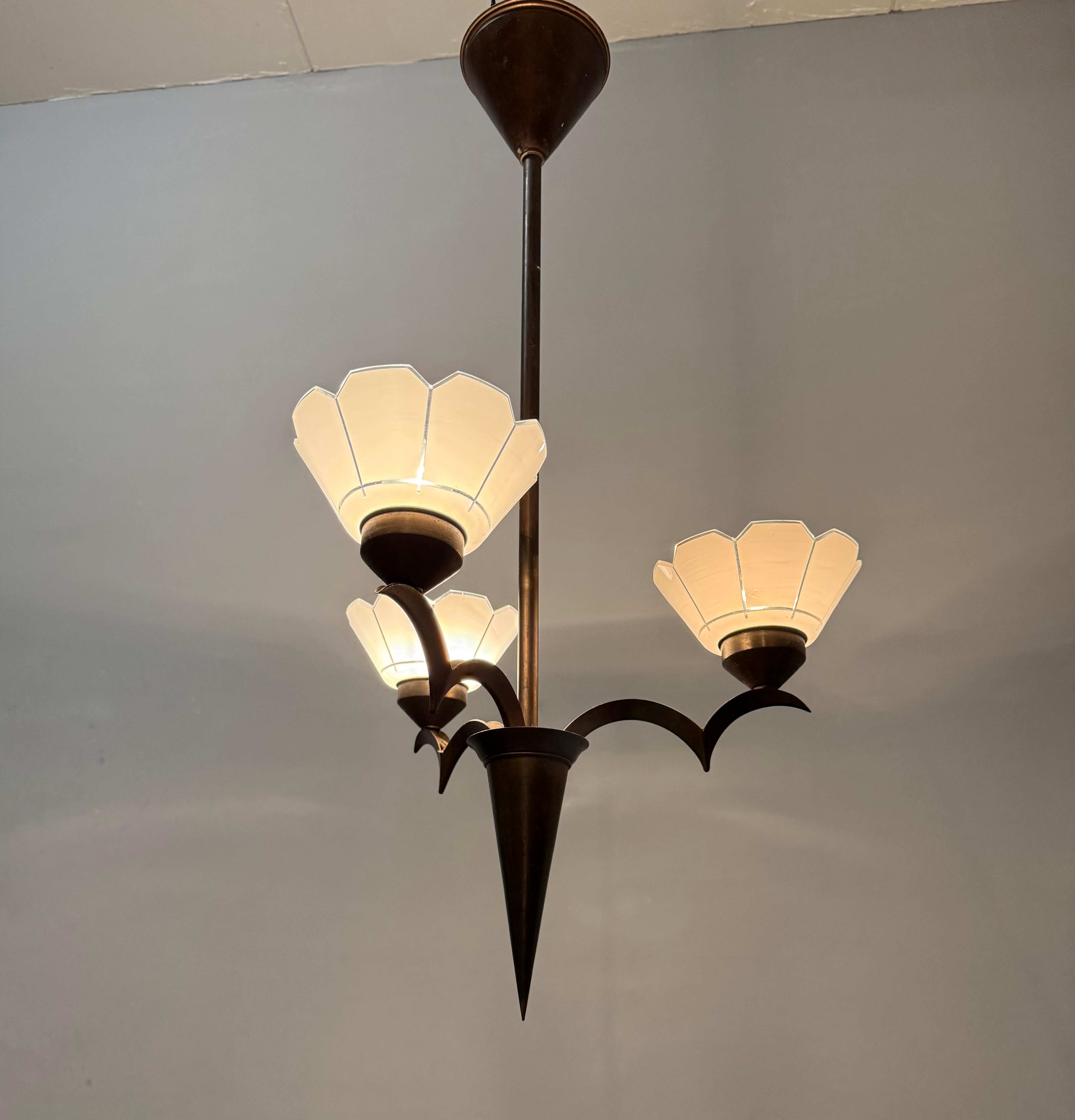 Top Art Deco Chandelier, Stunning Design, Flower Shape with Finest Glass Shades For Sale 5