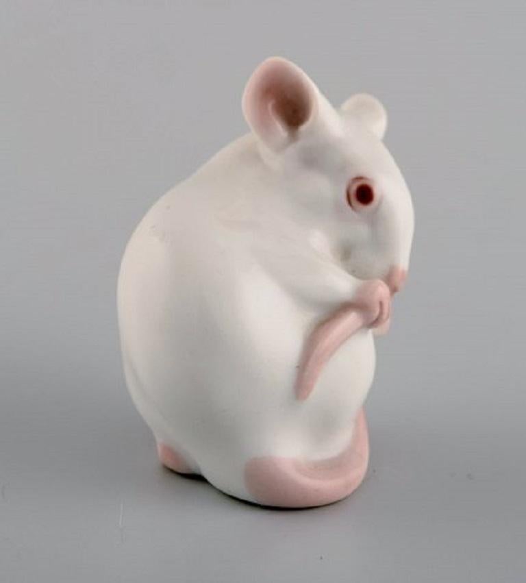 porcelain mouse figurine