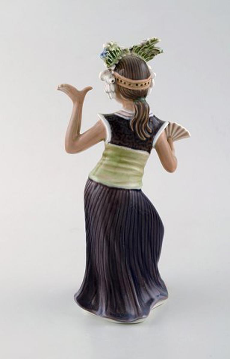 Dahl Jensen Porcelain Figurine, Aju Sitra, Model Number 1322 In Good Condition In Copenhagen, DK