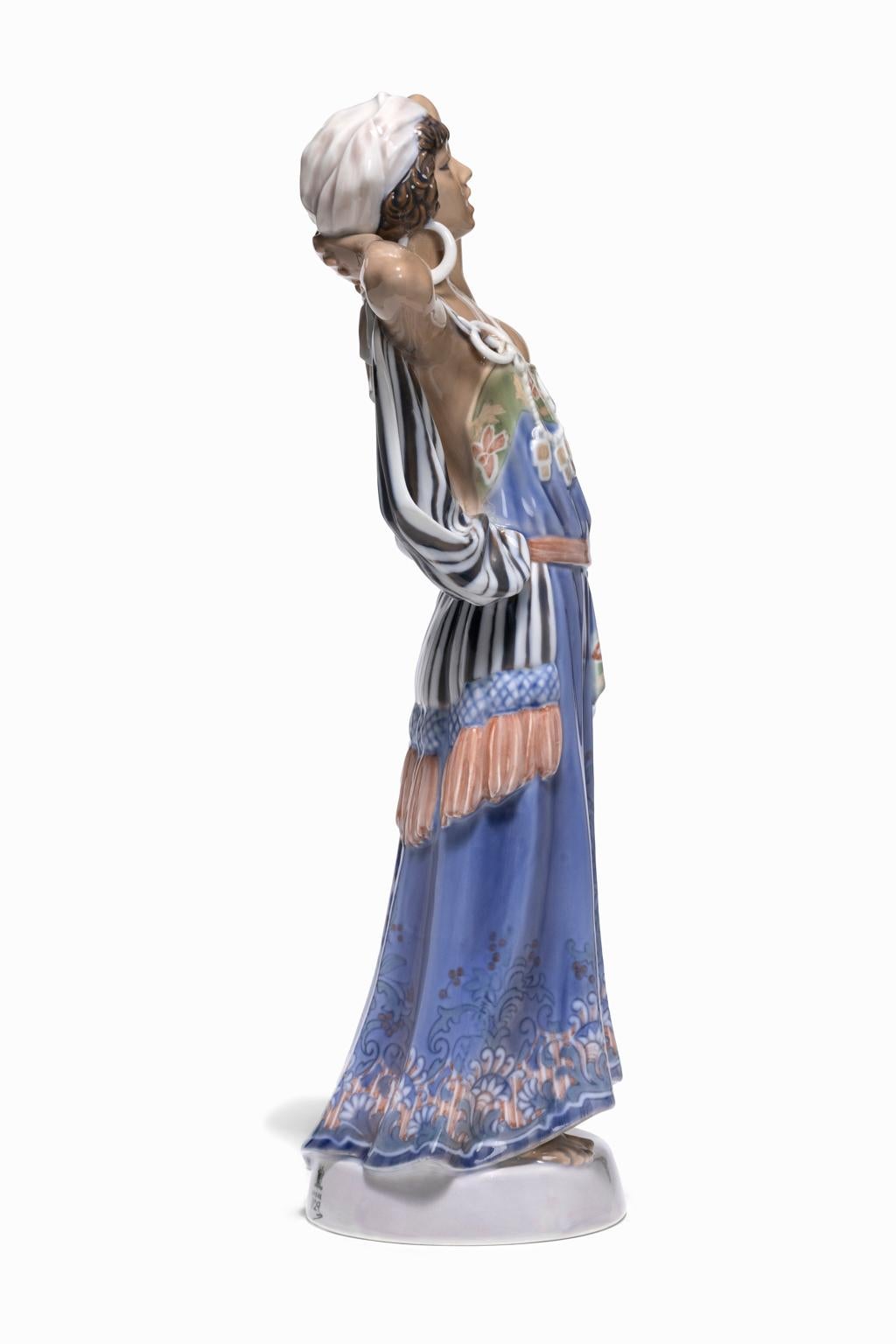 Dahl-Jensen Porzellanfigur Arabisches Mädchen #1129 Royal Copenhagen (Dänisch) im Angebot