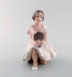 Dahl Jensen Porcelain Figurine. Ballerina with Mirror. Model Number 1224