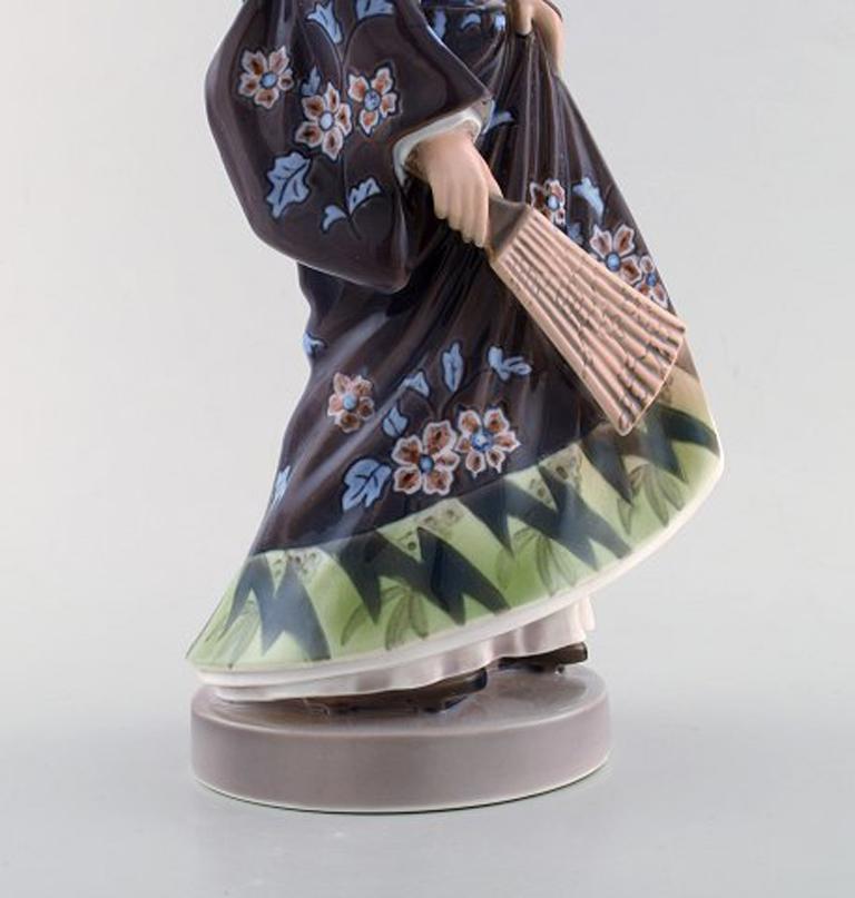 Danish Dahl Jensen Porcelain Figurine, Japanese Woman, Model Number 1159