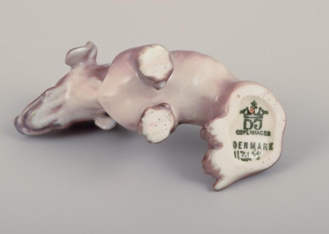 Porcelain Dahl Jensen, porcelain figurine of a Dachshund. 1930s