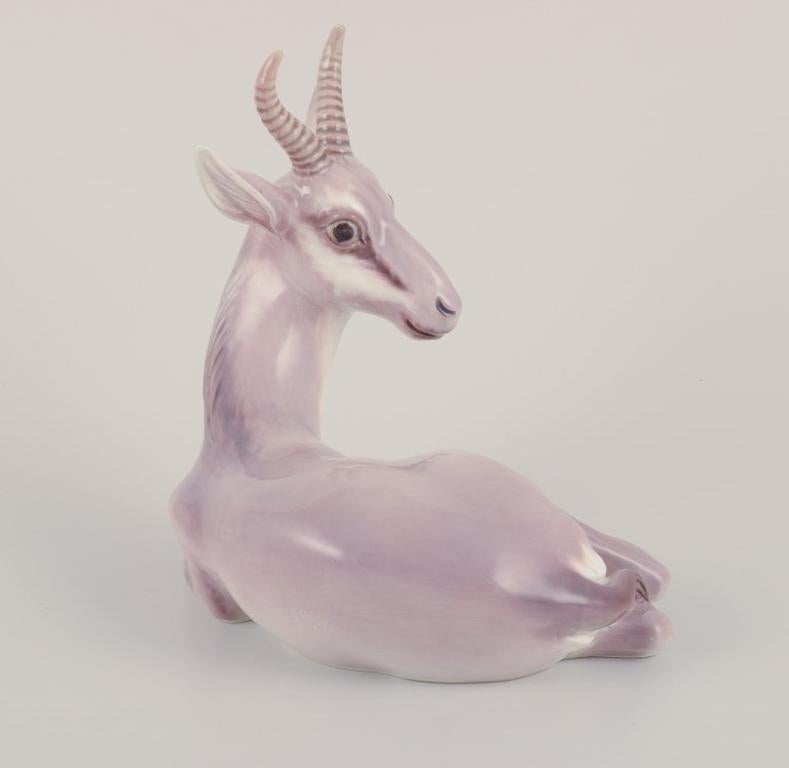 Danese Statuetta di antilope in porcellana di Dahl Jensen. in vendita