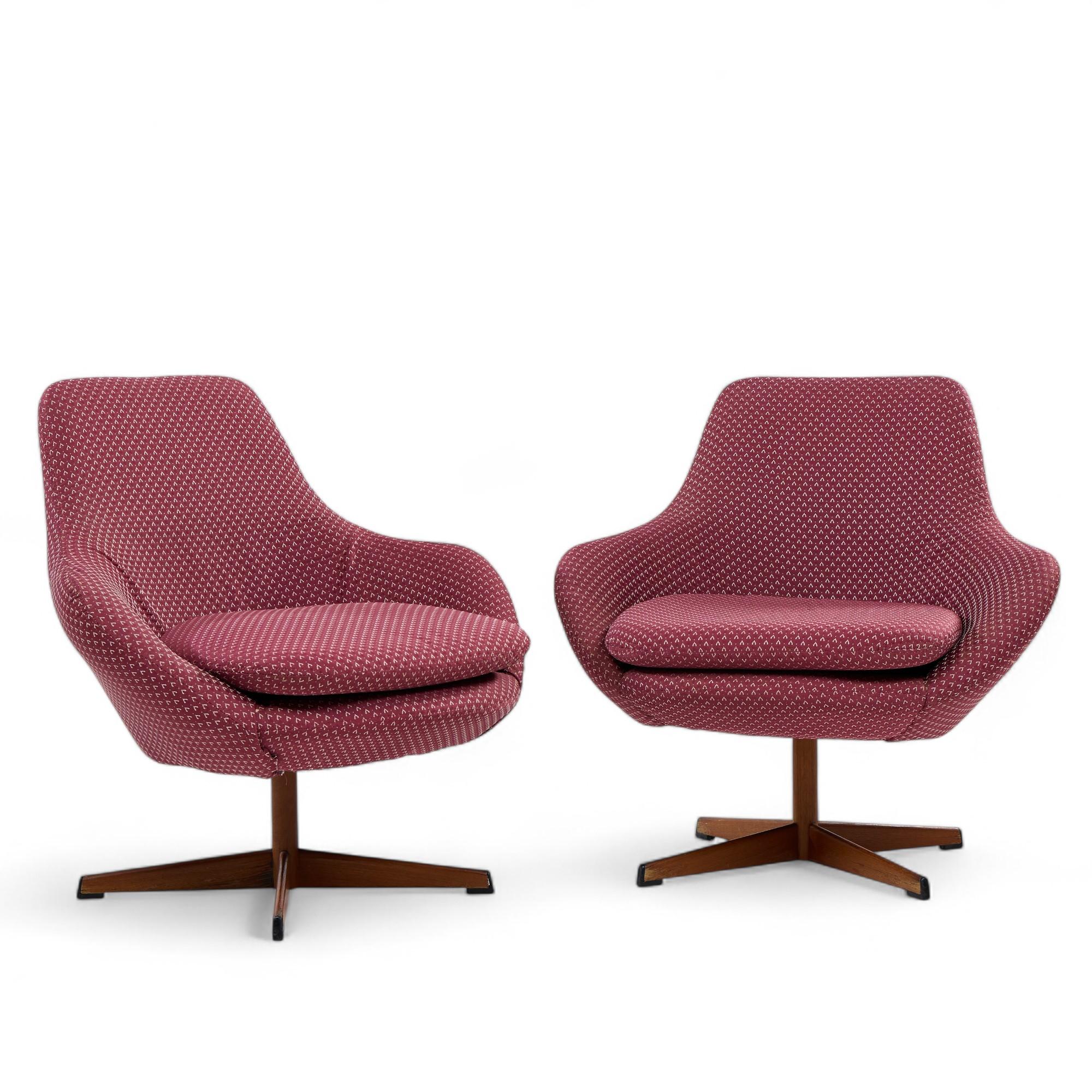 Dahléns Dalum Mid Century Swedish Teak Swivel Chairs - Pair

Each chair measures: 31 wide x 27 deep x 30.25 high, with a seat height of 16 and arm height/chair clearance of 19.5 inches

All pieces of furniture can be had in what we call restored