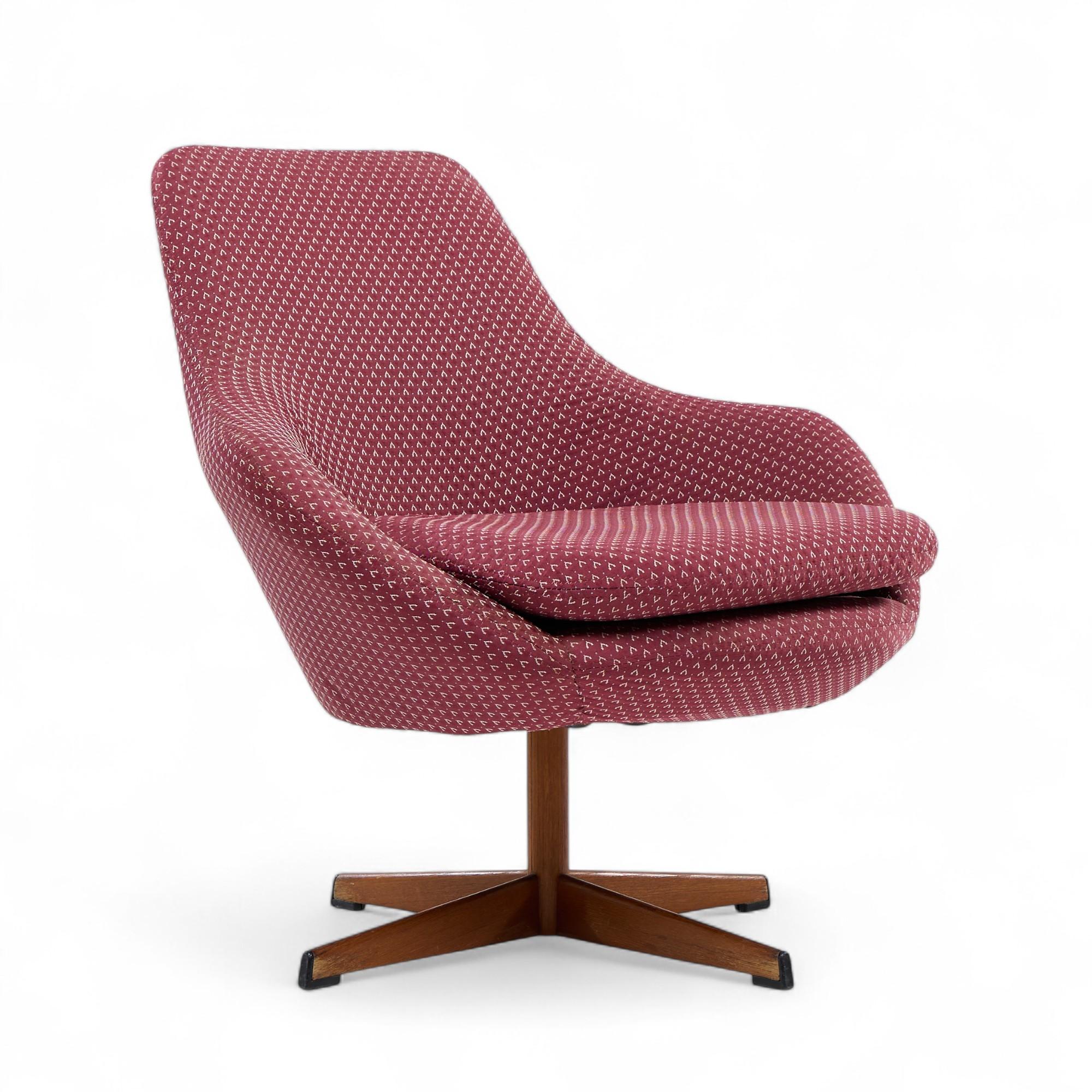 Dahléns Dalum Mid Century Swedish Teak Swivel Chairs - Pair In Good Condition For Sale In Franklin Park, IL