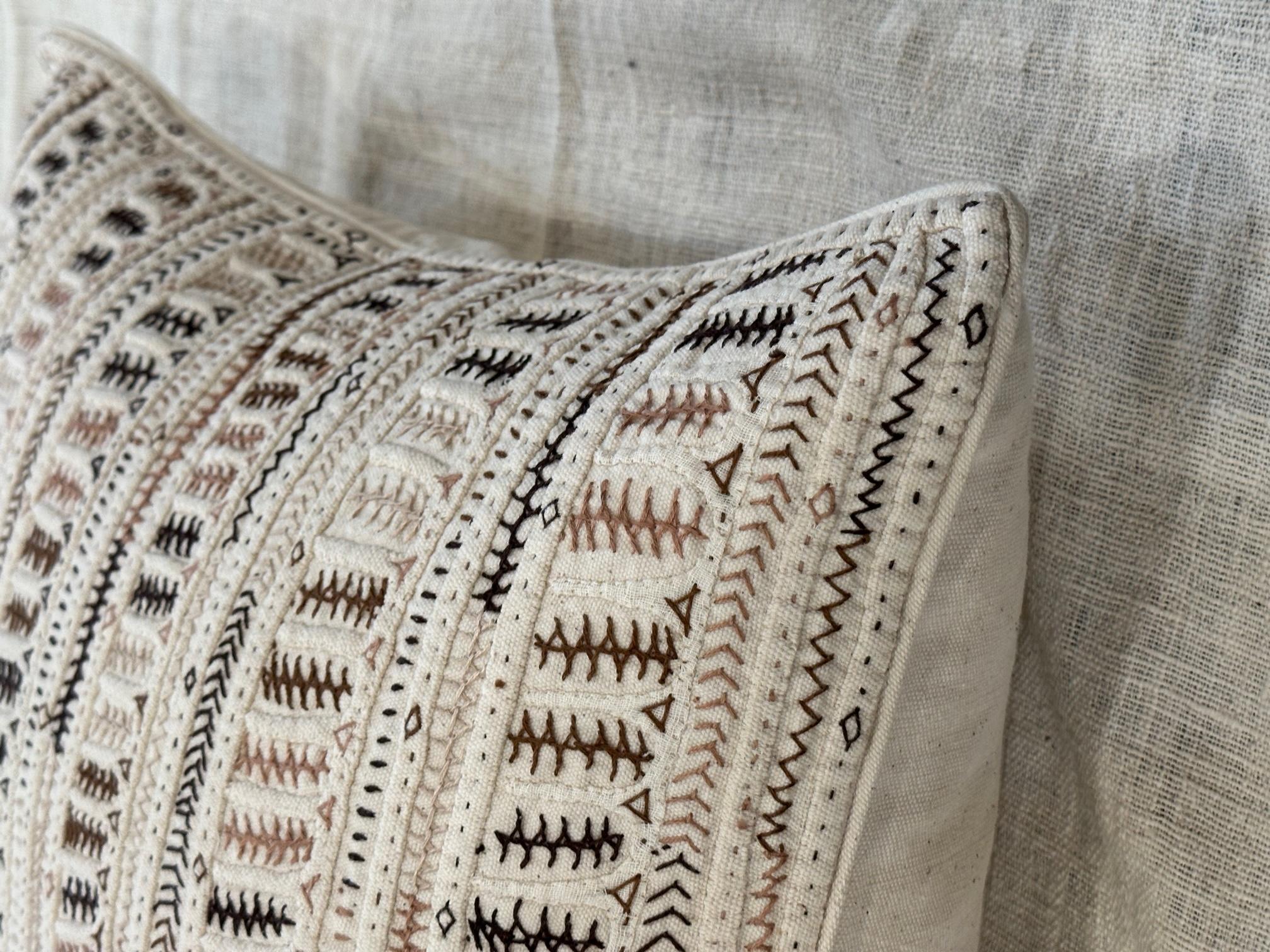 Indian Dahli Brown Pillow Hand Embroidered on Handwoven Organic Cotton by Artisans For Sale